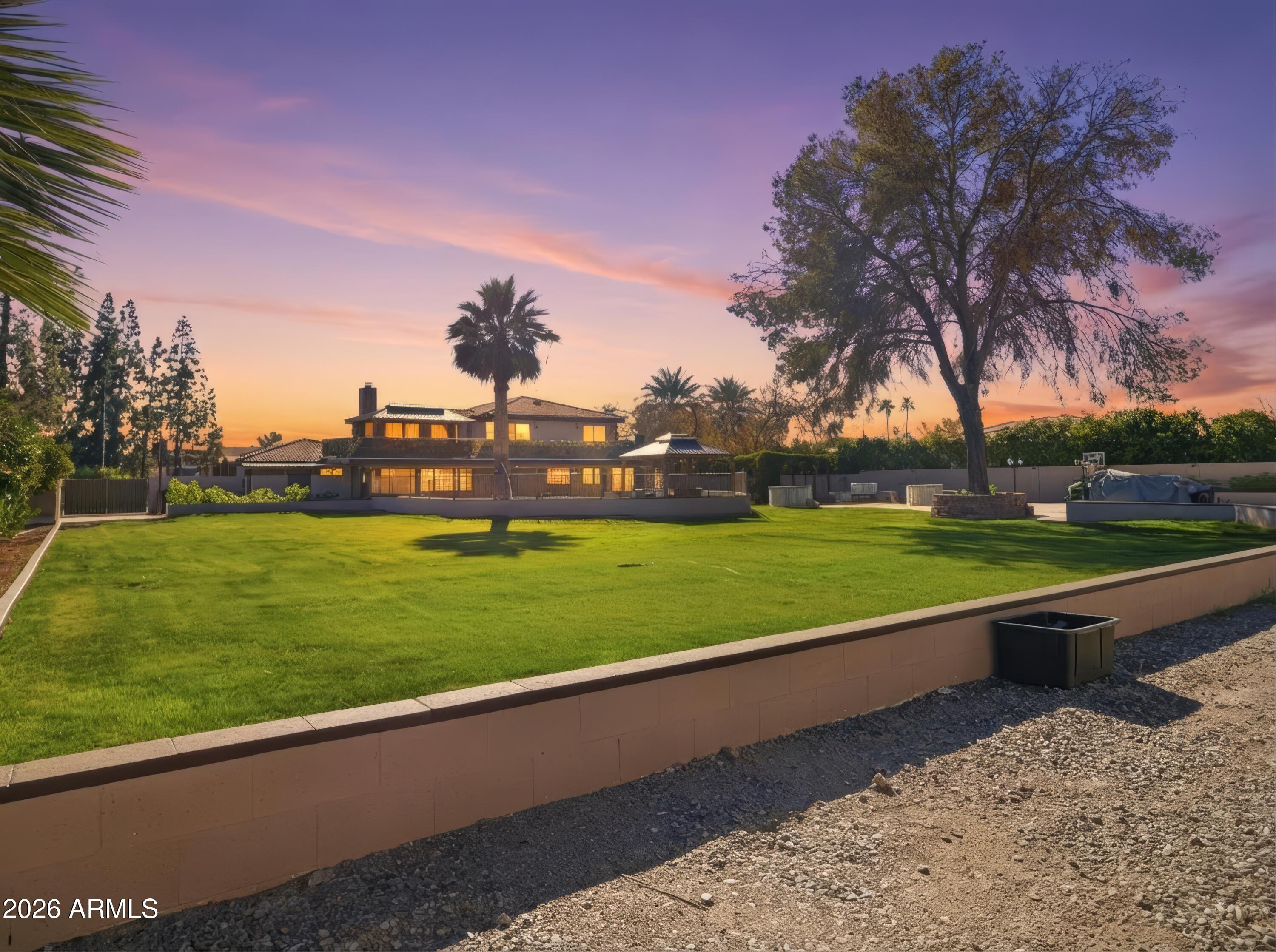 3154 E Inverness Avenue