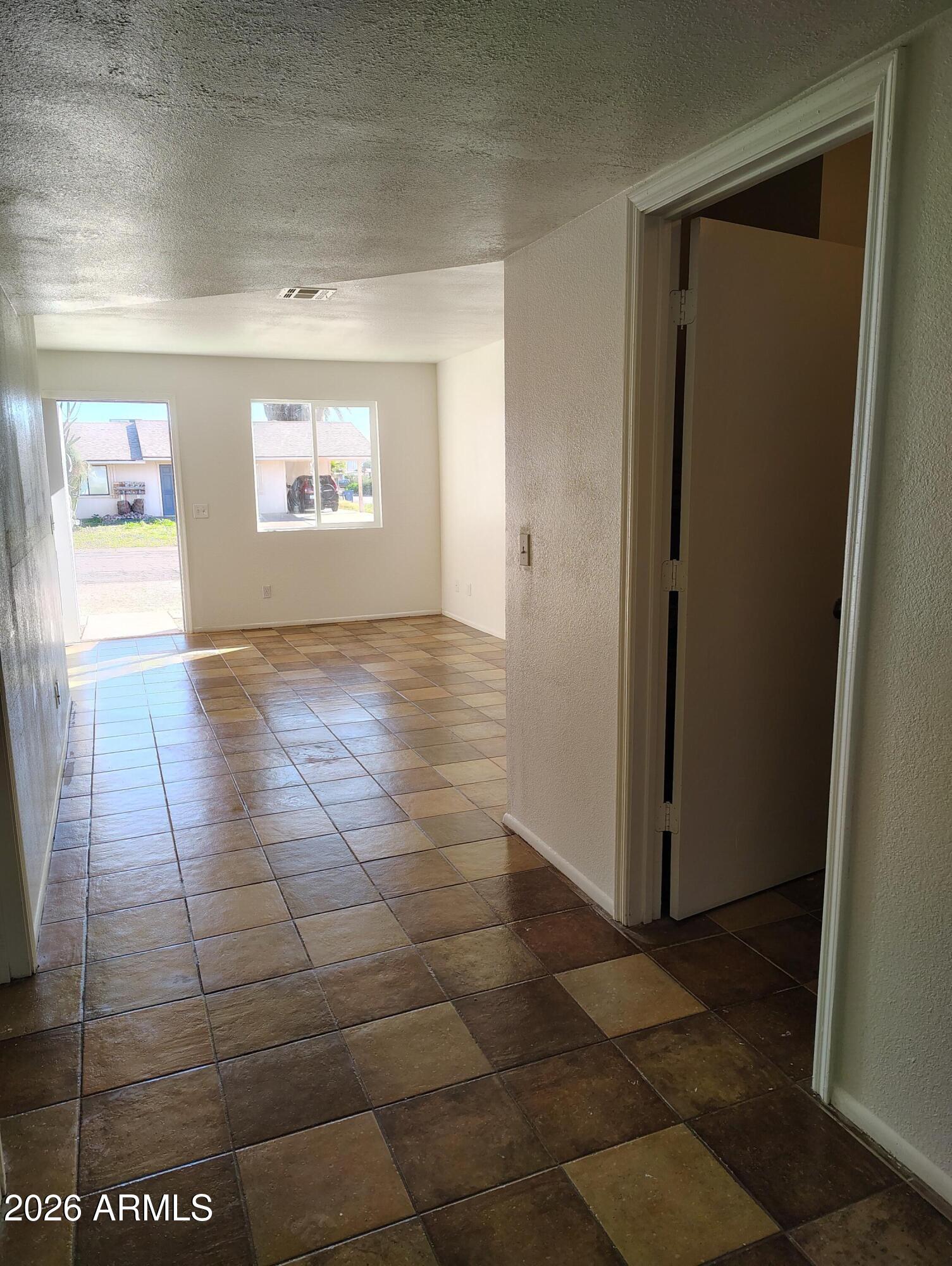 PALM SPRINGS UNIT 15 - Residential Income
