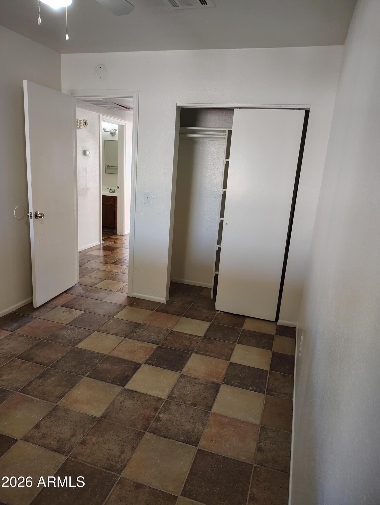 PALM SPRINGS UNIT 15 - Residential Income