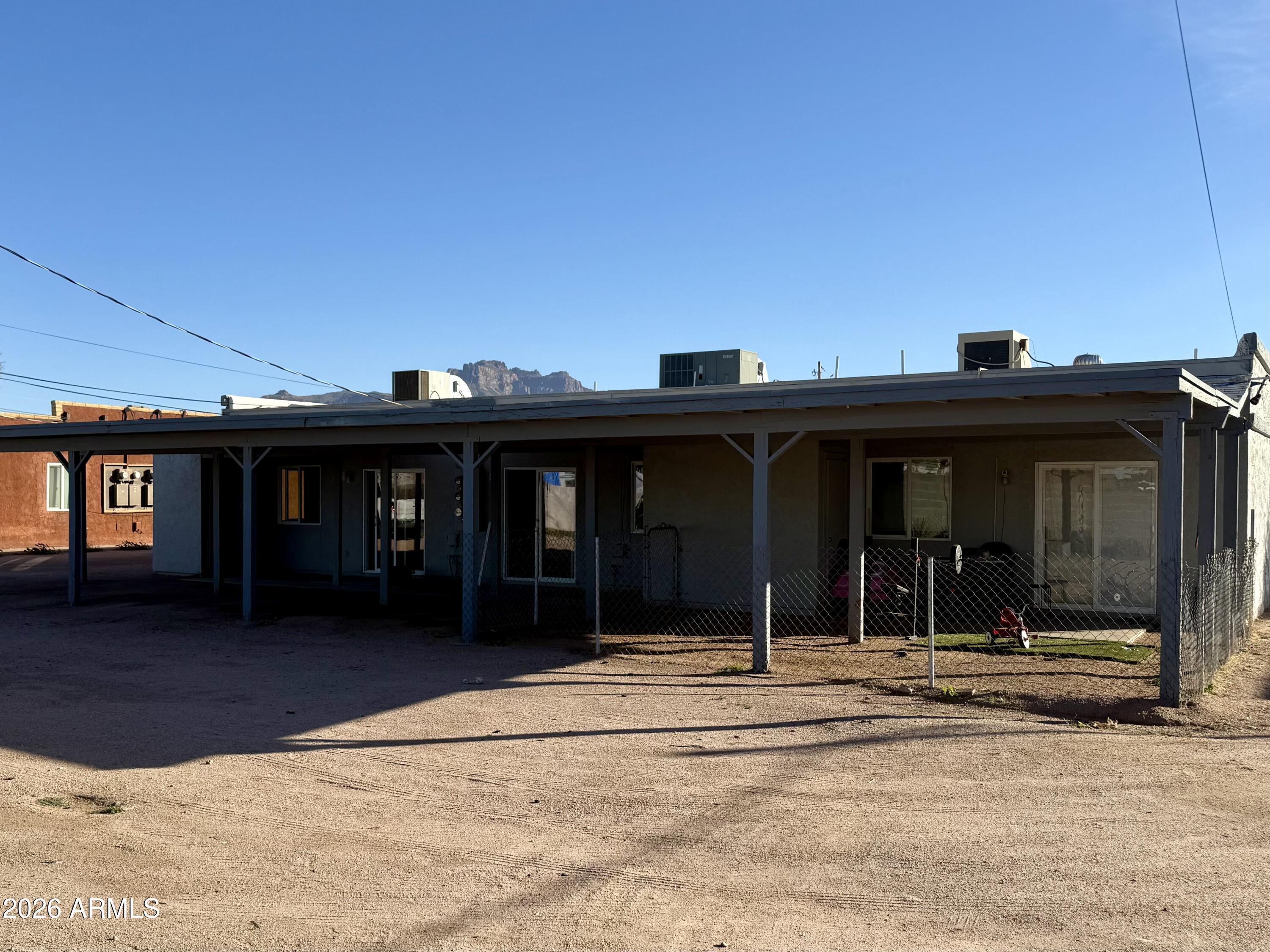 PALM SPRINGS UNIT 15 - Residential Income