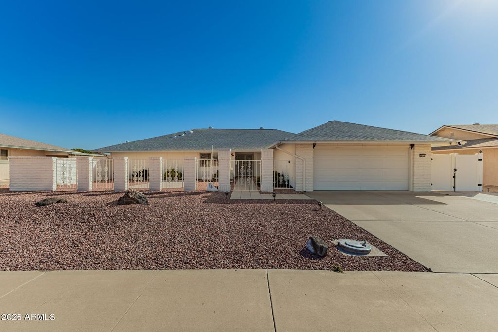 Photo of 9611 W Terrace Lane, Sun City, AZ 85373 (MLS # 6980744)