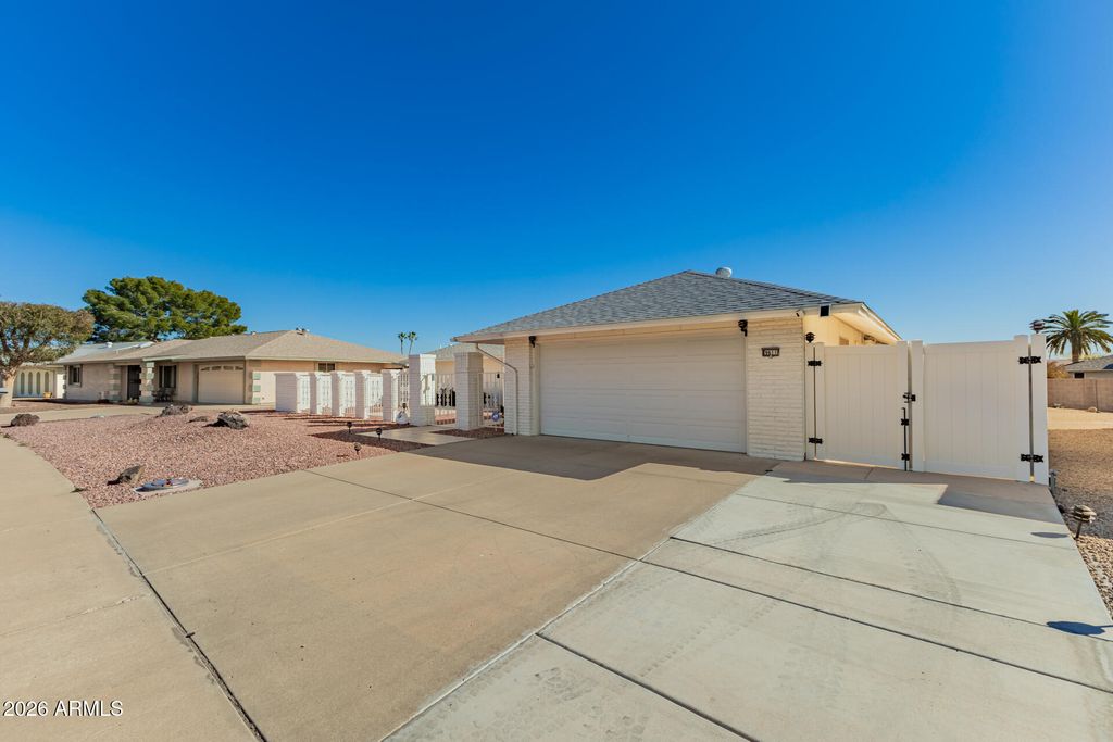 Photo of 9611 W Terrace Lane, Sun City, AZ 85373 (MLS # 6980744)