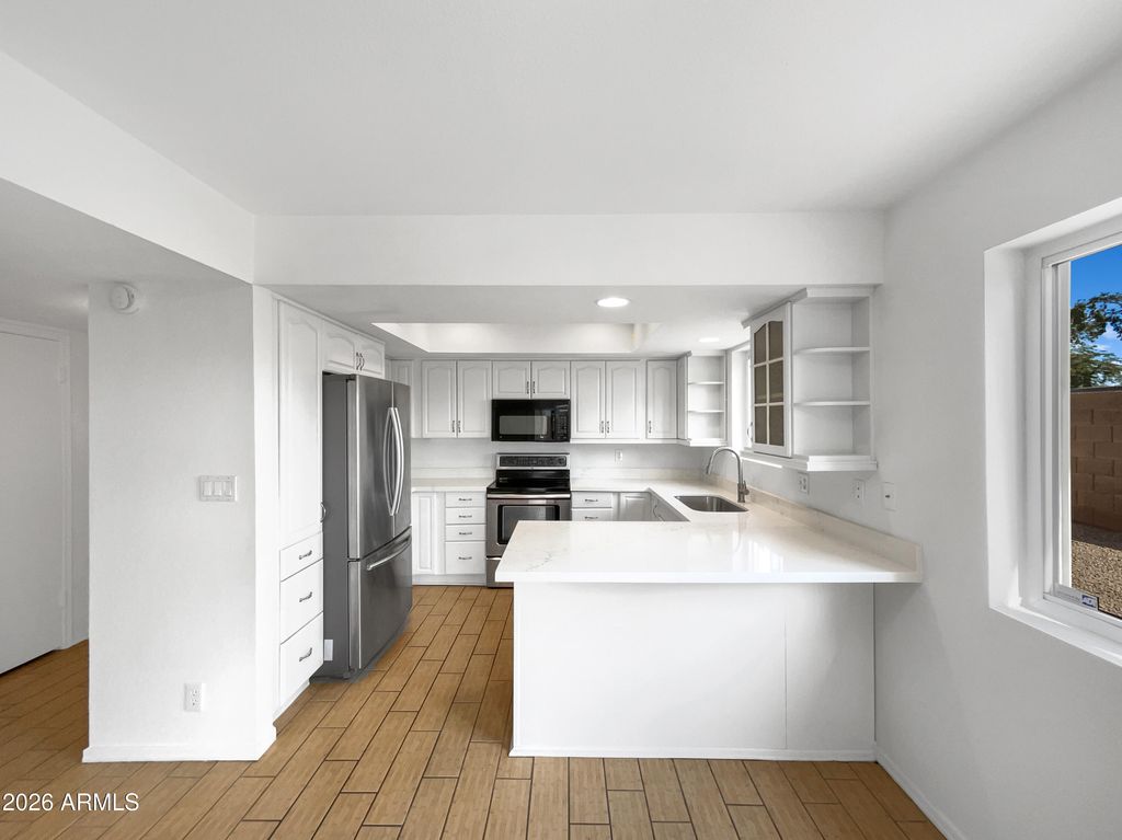 Photo of 2912 S Price Road, Tempe, AZ 85282 (MLS # 6963715)