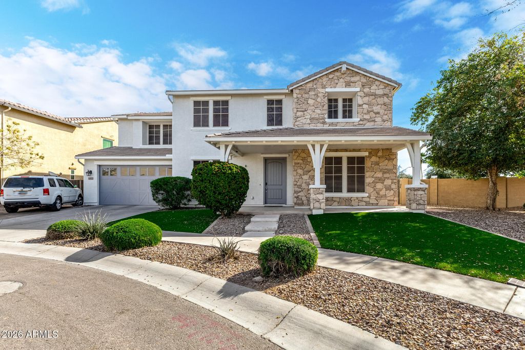 Photo of 1961 S Ponderosa Drive, Gilbert, AZ 85295 (MLS # 6986928)