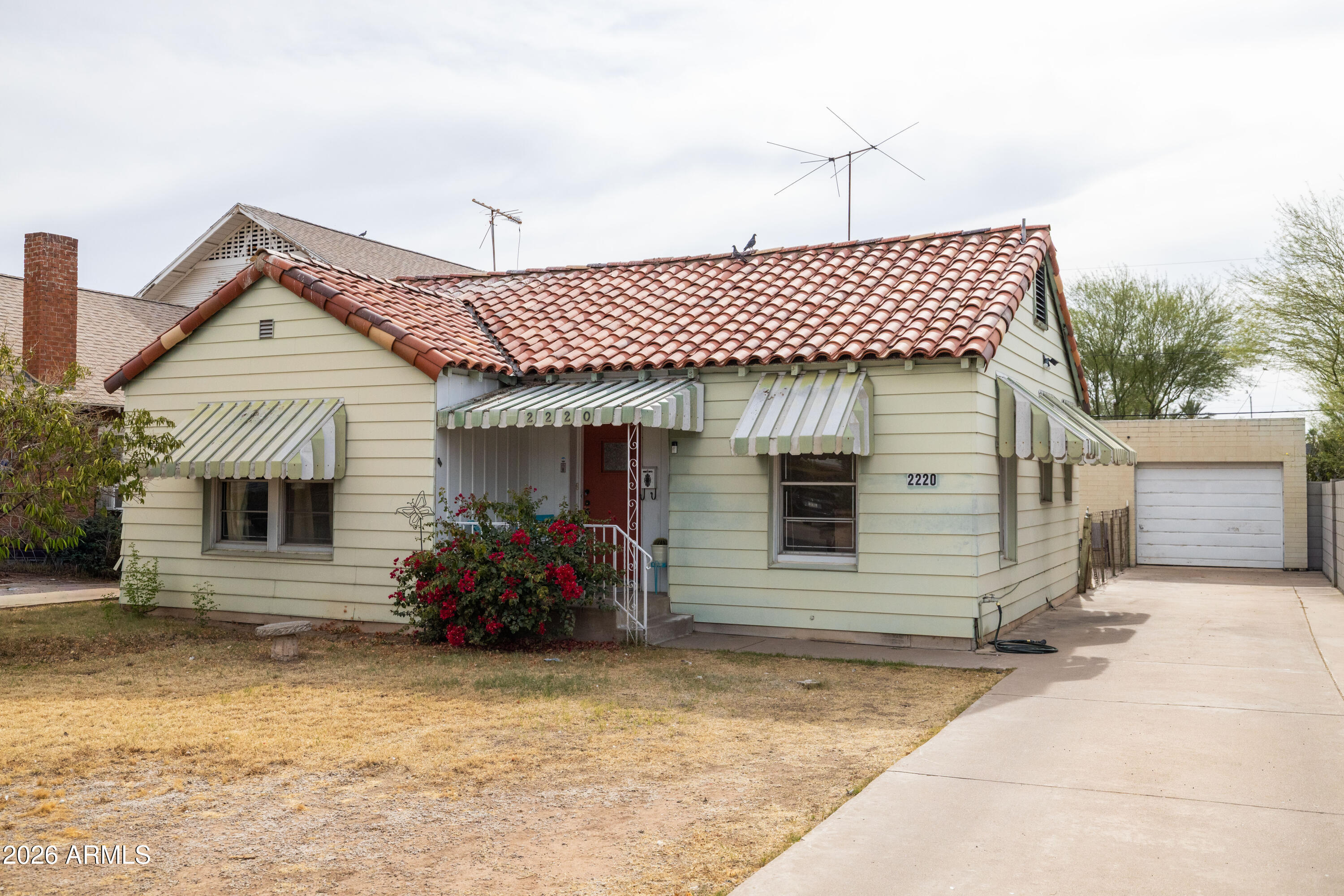 LA COLONIA - Residential