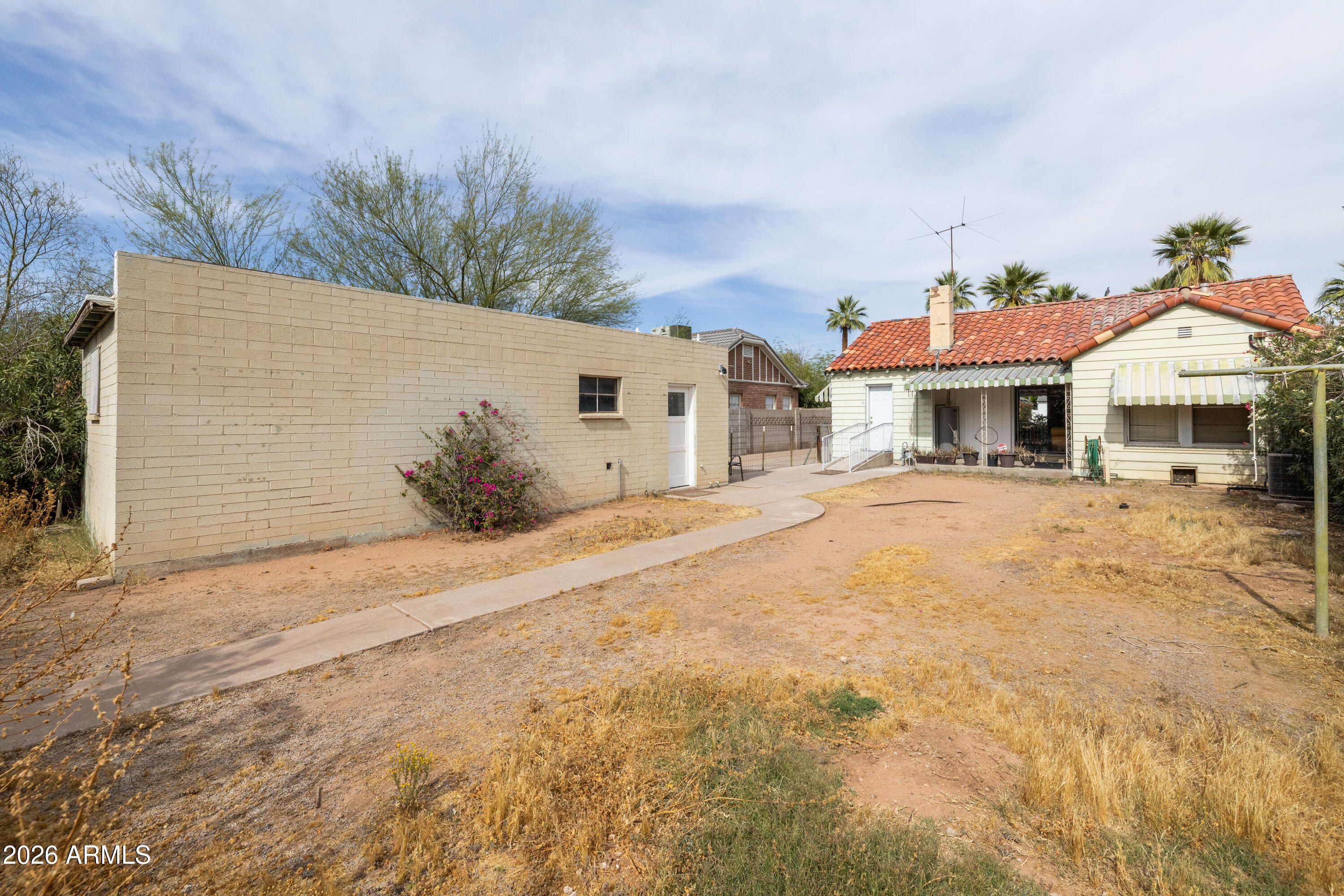 LA COLONIA - Residential