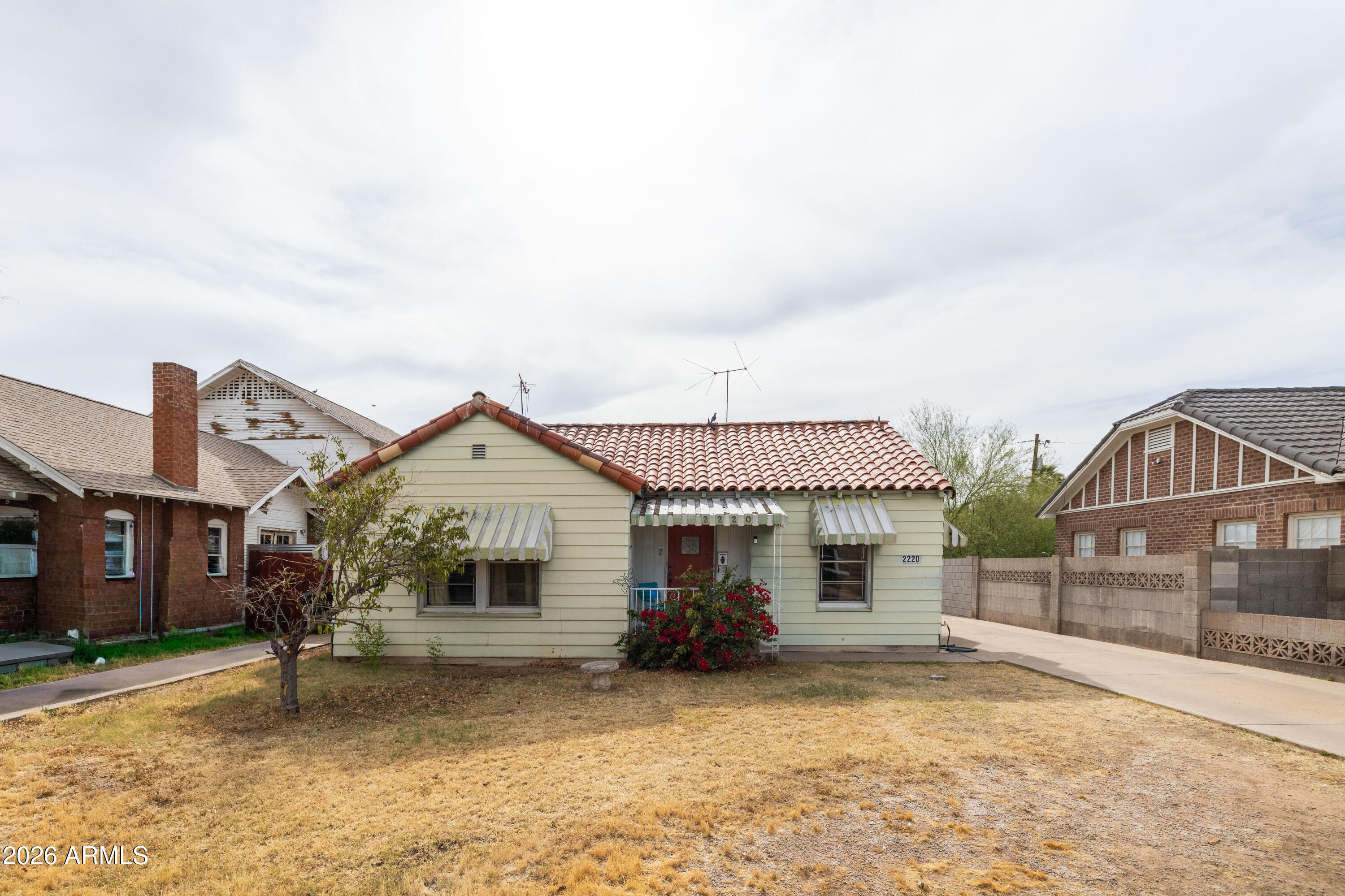 LA COLONIA - Residential