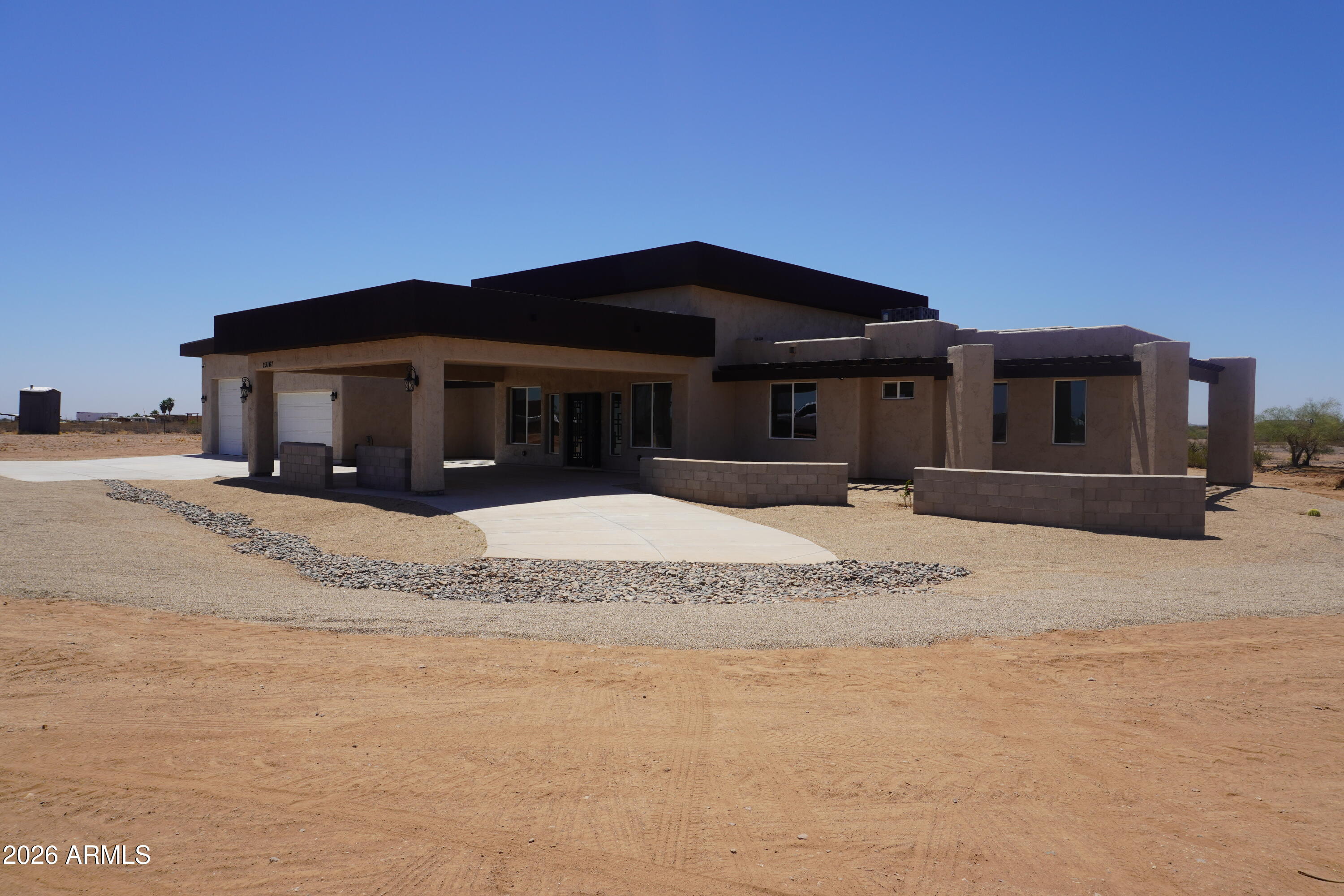 23167 W MONTGOMERY Road