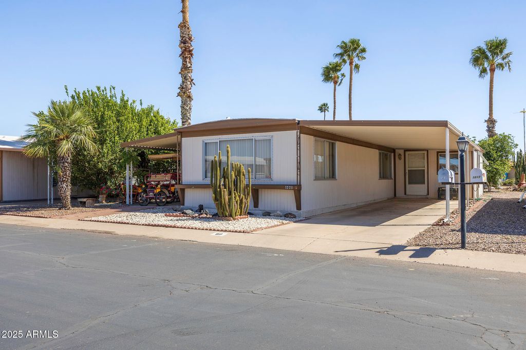 Photo of 2100 N Trekell Road #88, Casa Grande, AZ 85122 (MLS # 6854940)