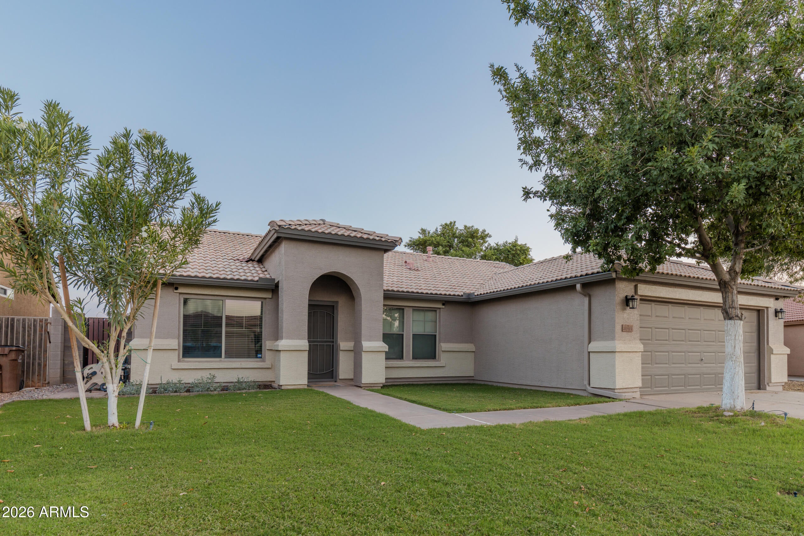 4083 E LAMBETH Place