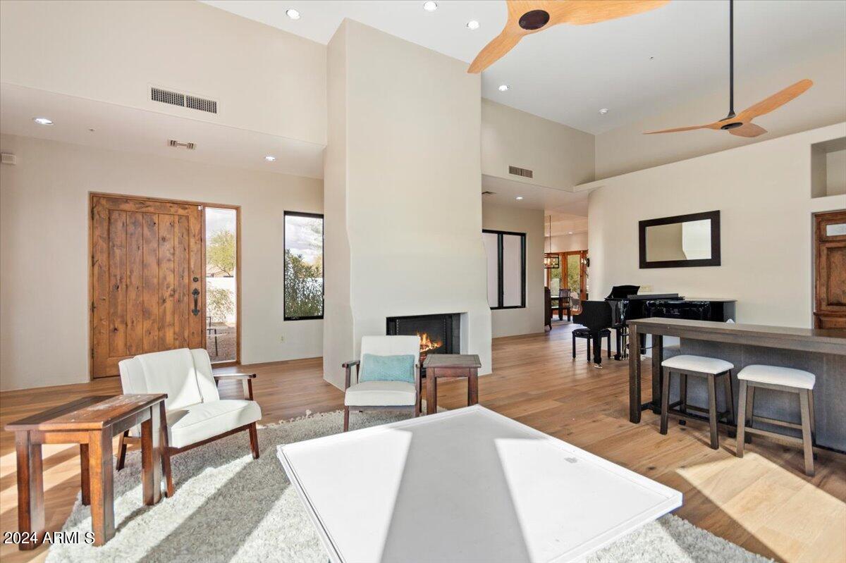 9735 E Cortez Street