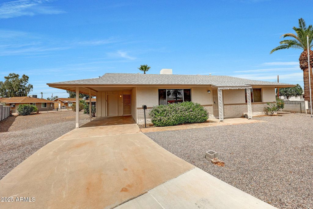 Photo of 11642 N 103rd Avenue, Sun City, AZ 85351 (MLS # 6923063)