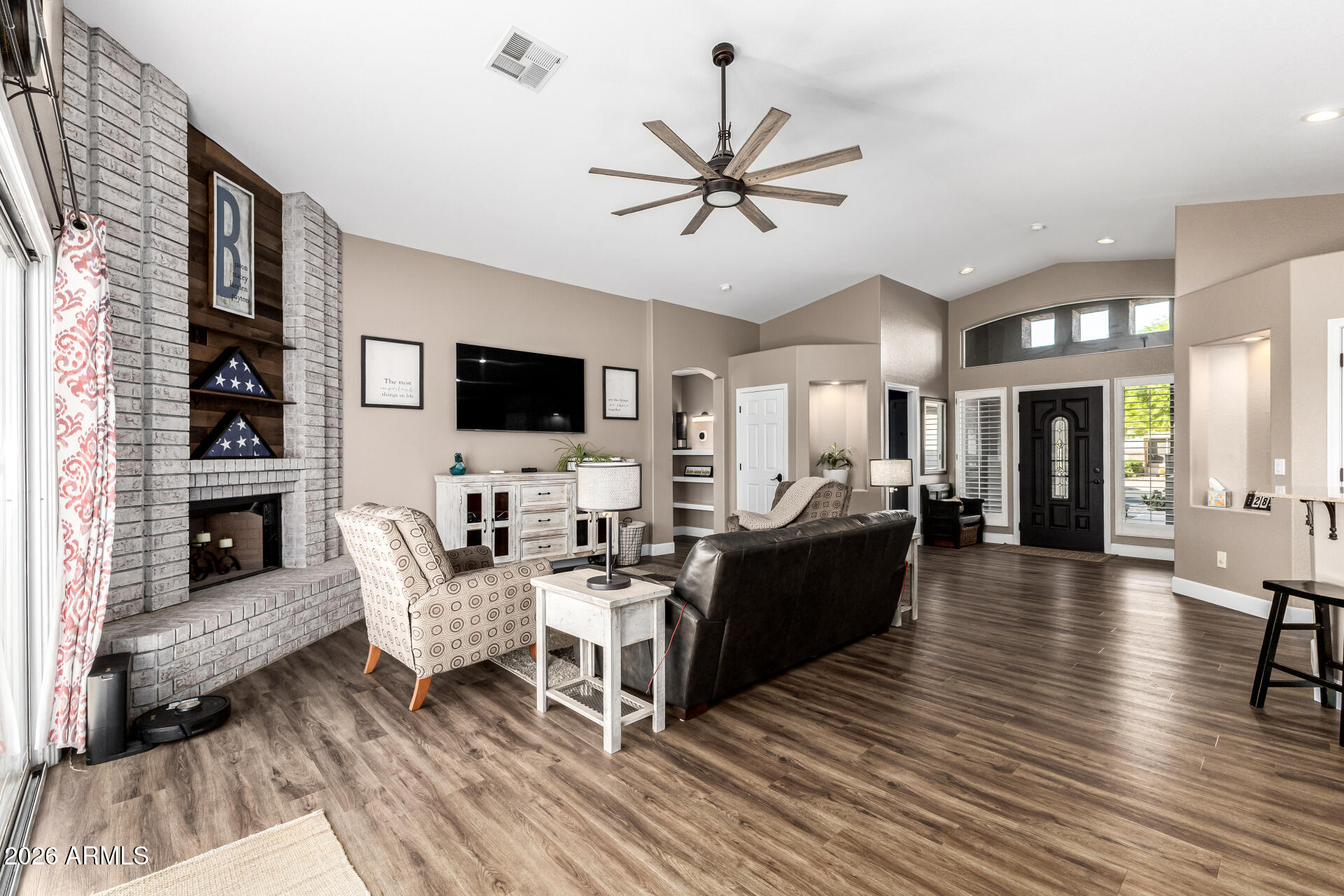 8401 W CHERRY HILLS Drive