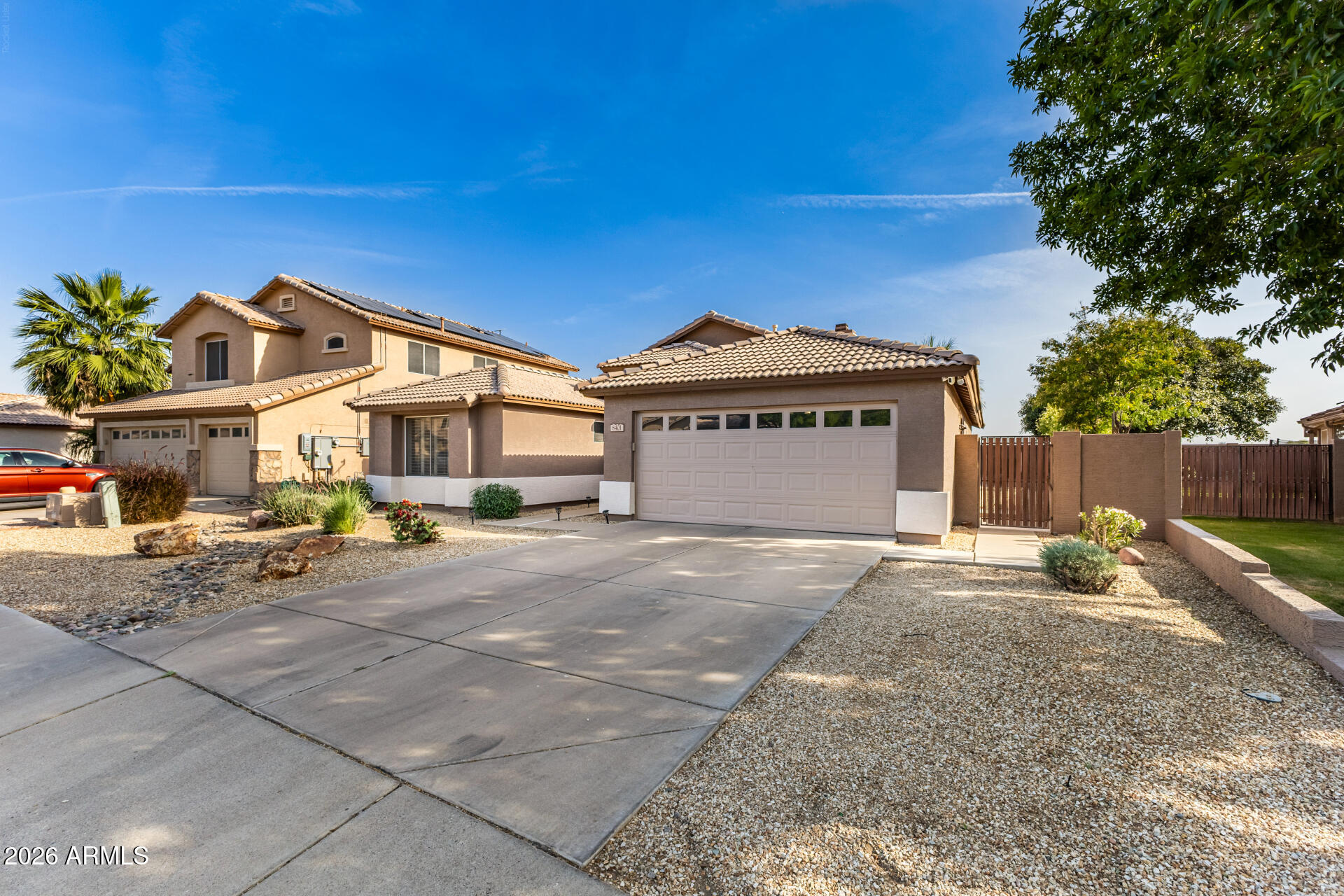 8401 W CHERRY HILLS Drive