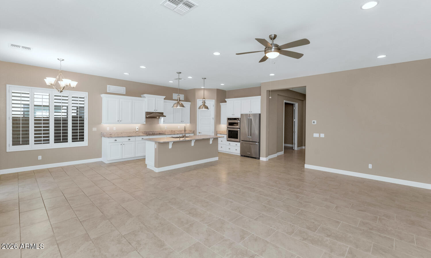 6919 E RUSSELL Street