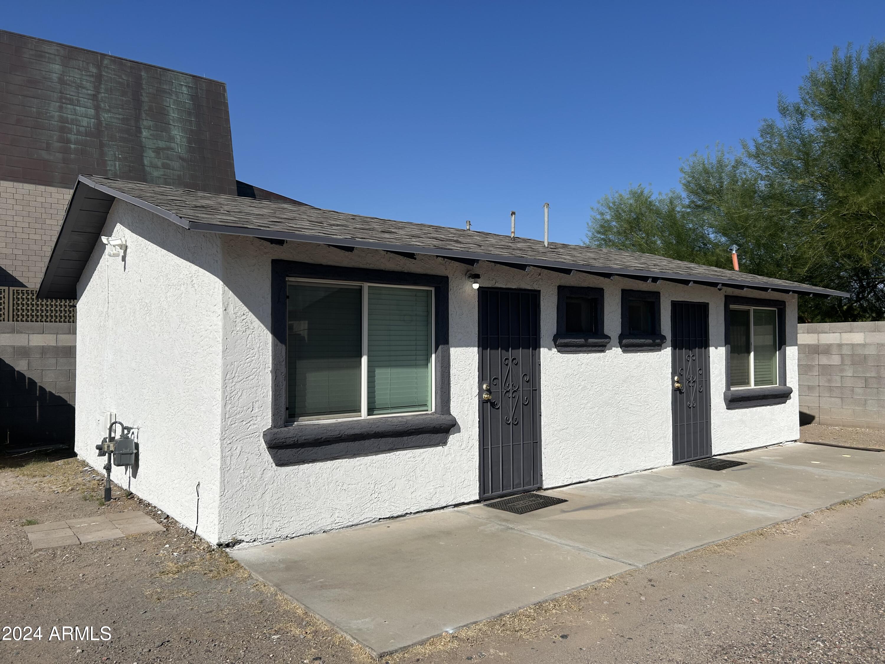 10561 N 84th Avenue 1 & 2