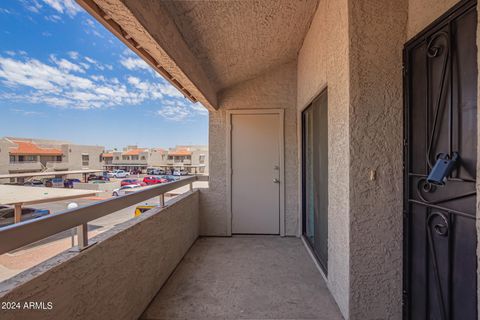 Condominium in Phoenix AZ 11666 28TH Drive 1.jpg