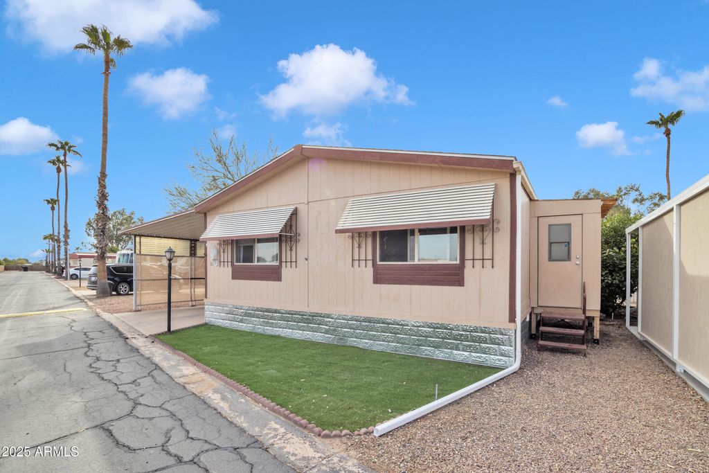 Photo of 120 W O&#39;Neil Drive #84, Casa Grande, AZ 85122 (MLS # 6925863)