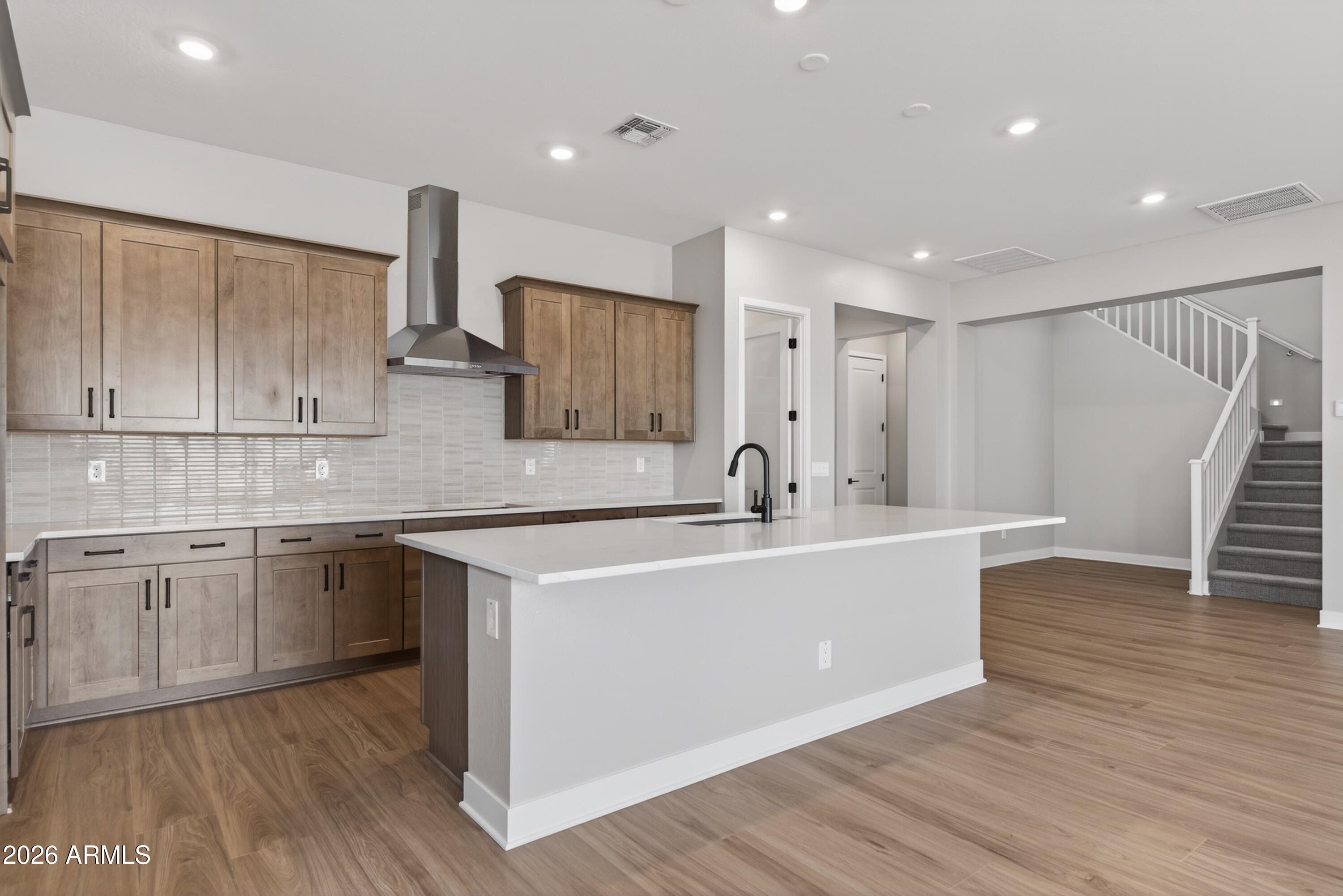 15654 W VOLTAIRE Street