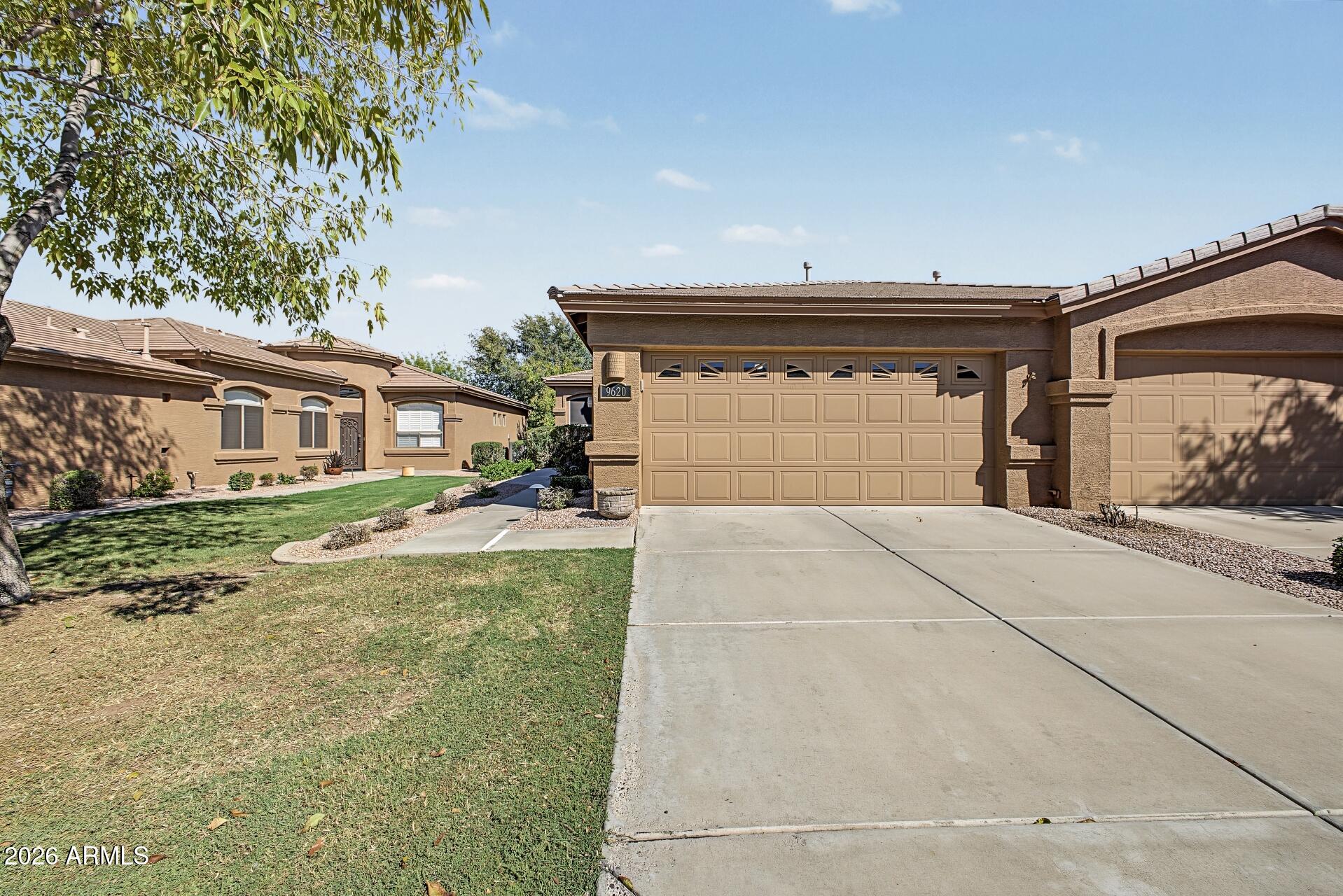 9620 E NACOMA Drive
