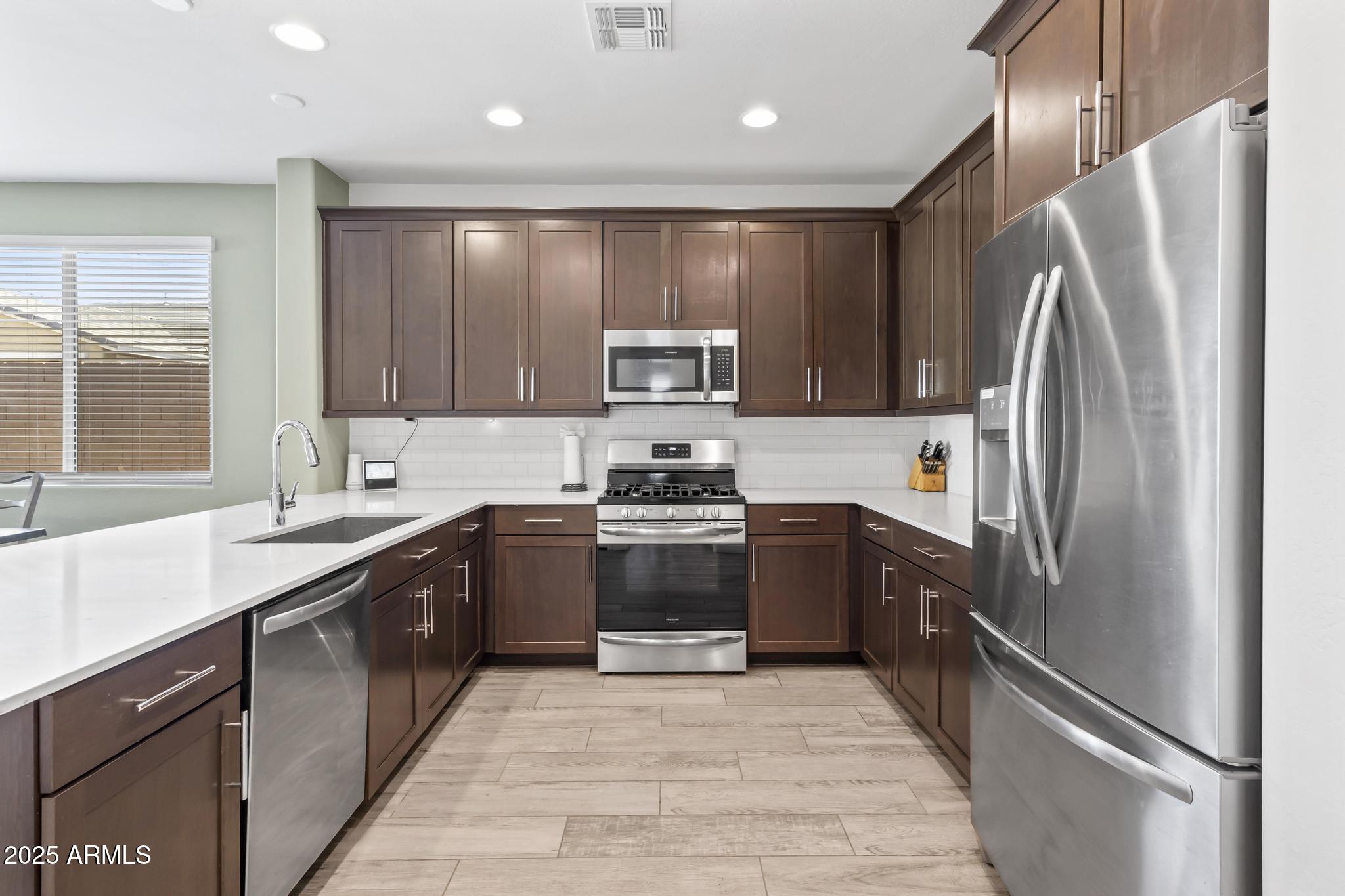 6919 S 13TH Place