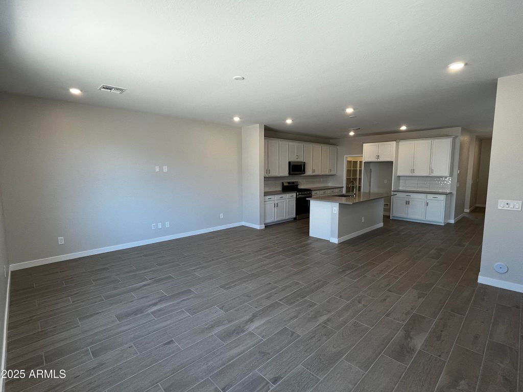 Photo of 17464 W Fulton Street, Goodyear, AZ 85338 (MLS # 6916624)