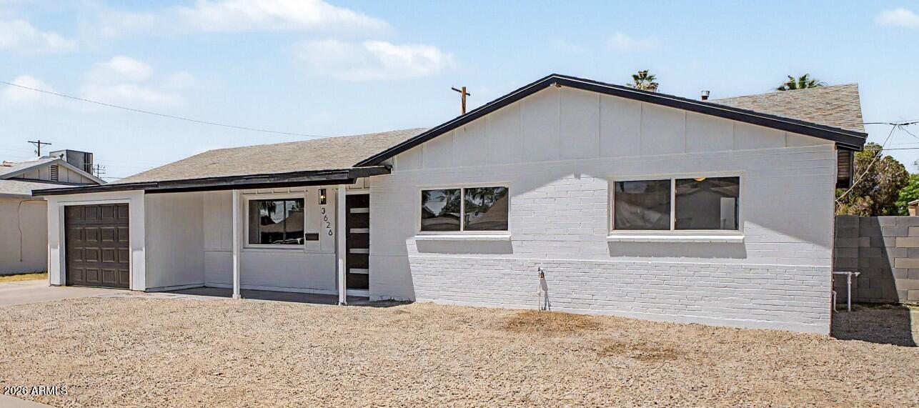 3626 W ELM Street
