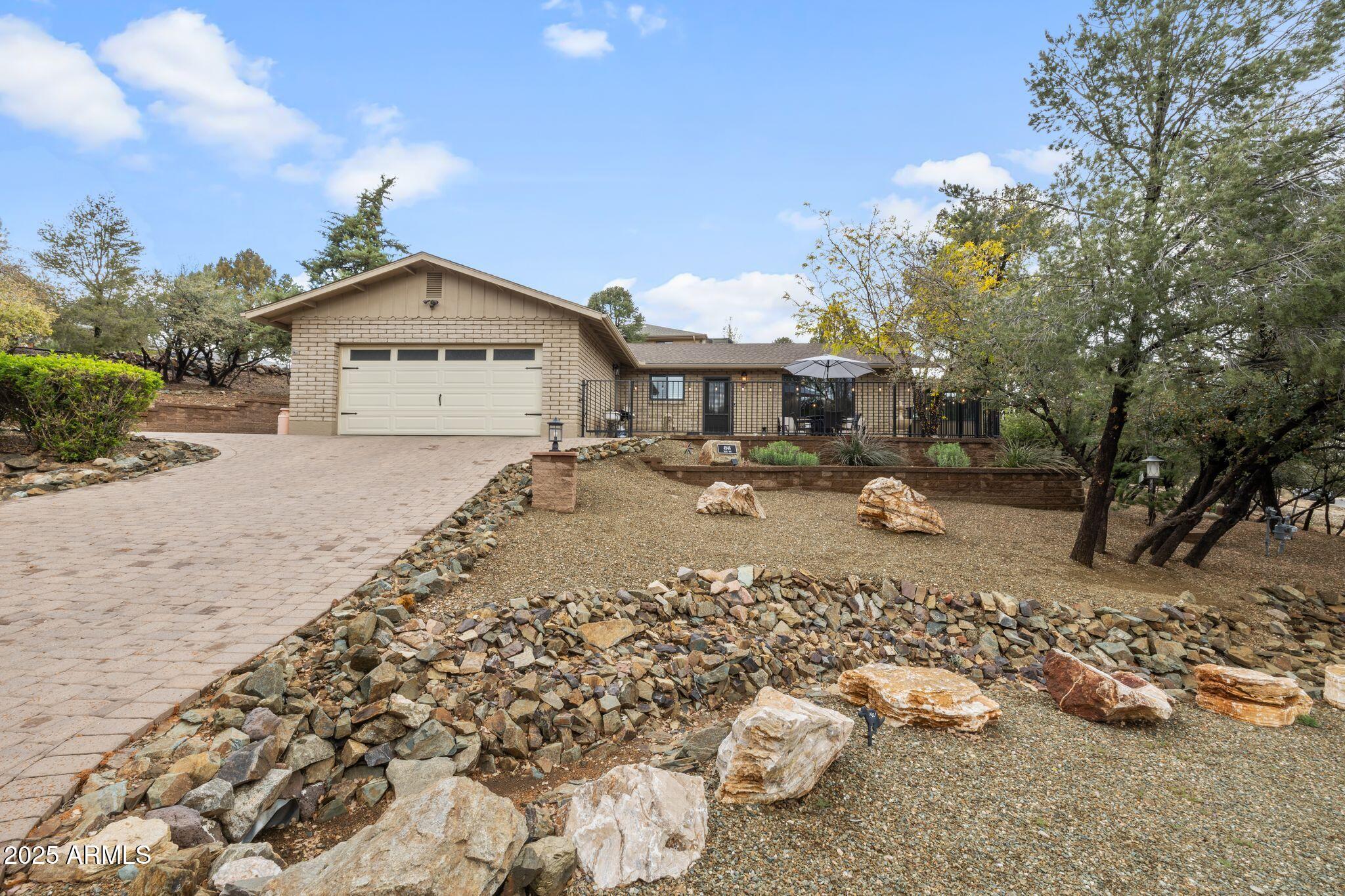 4946 Bear Way