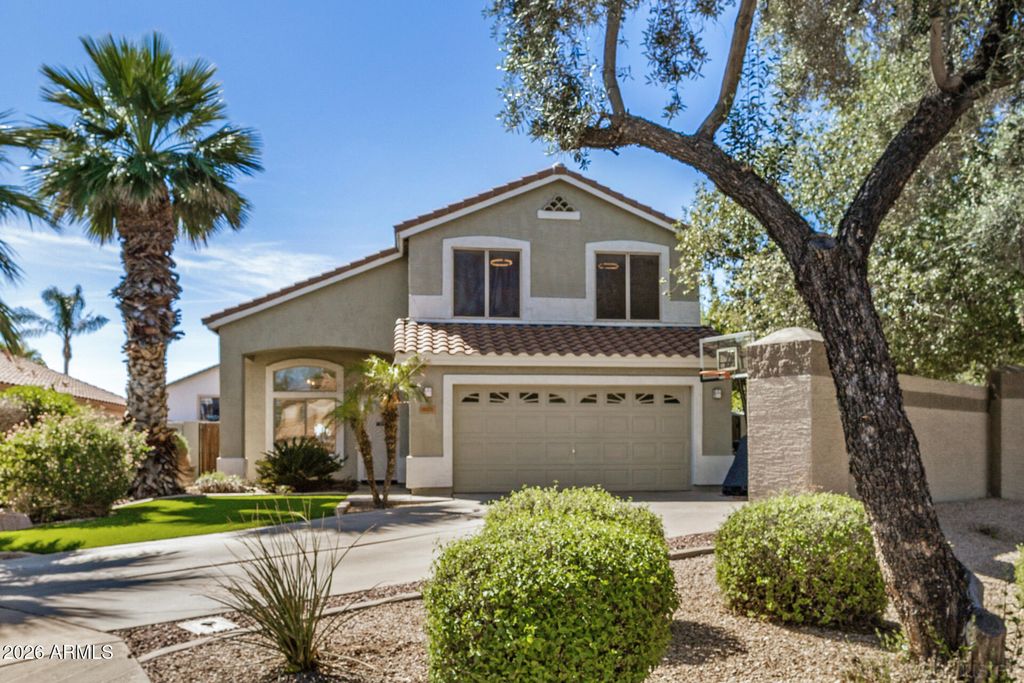 Photo of 3221 E San Remo Avenue, Gilbert, AZ 85234 (MLS # 7001363)