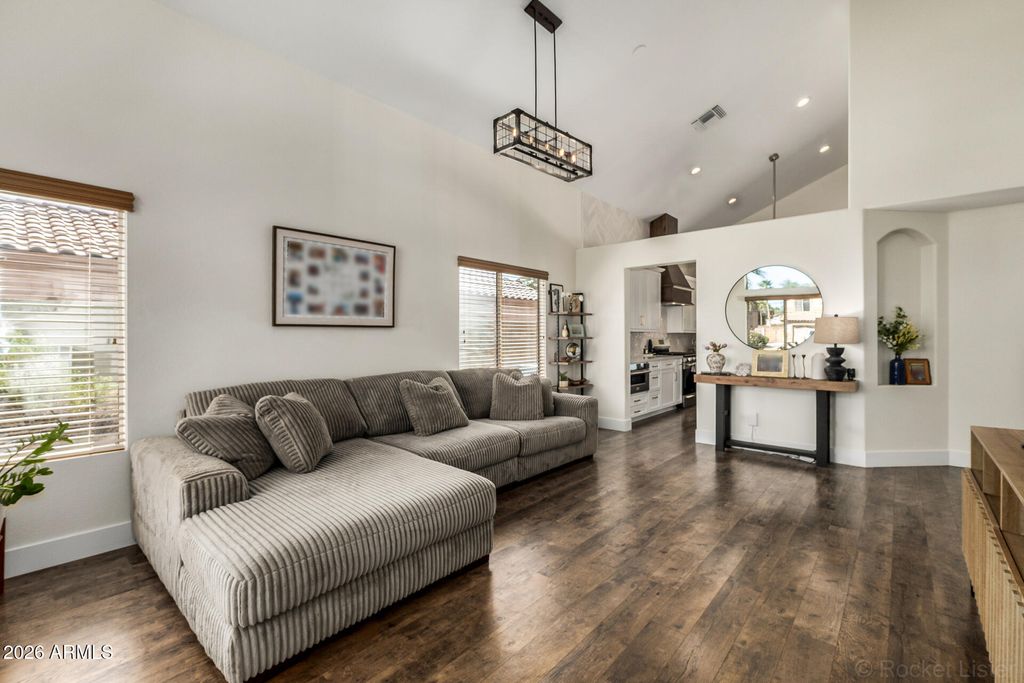 Photo of 3221 E San Remo Avenue, Gilbert, AZ 85234 (MLS # 7001363)