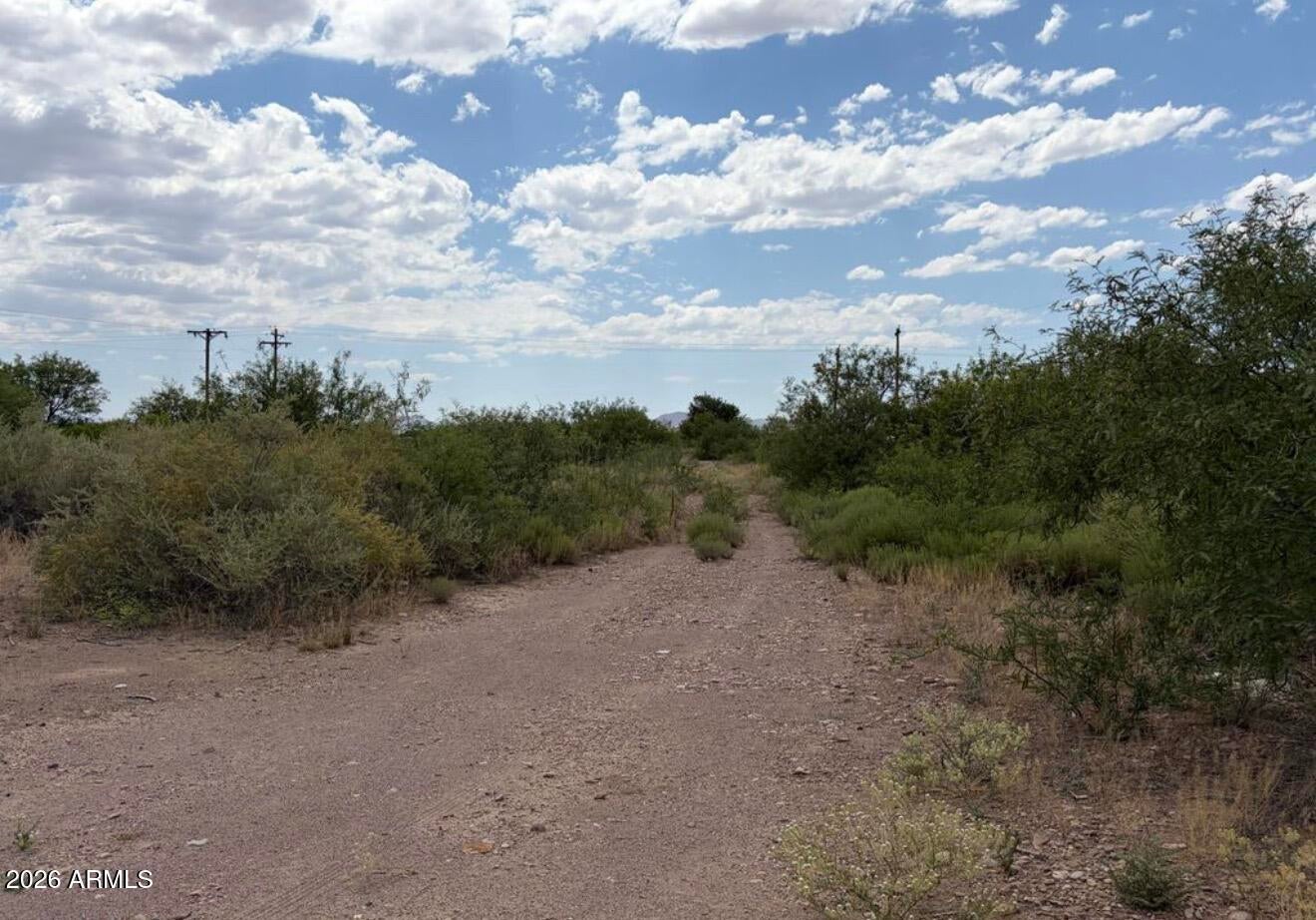 10767 N HIGHWAY 191 -- -