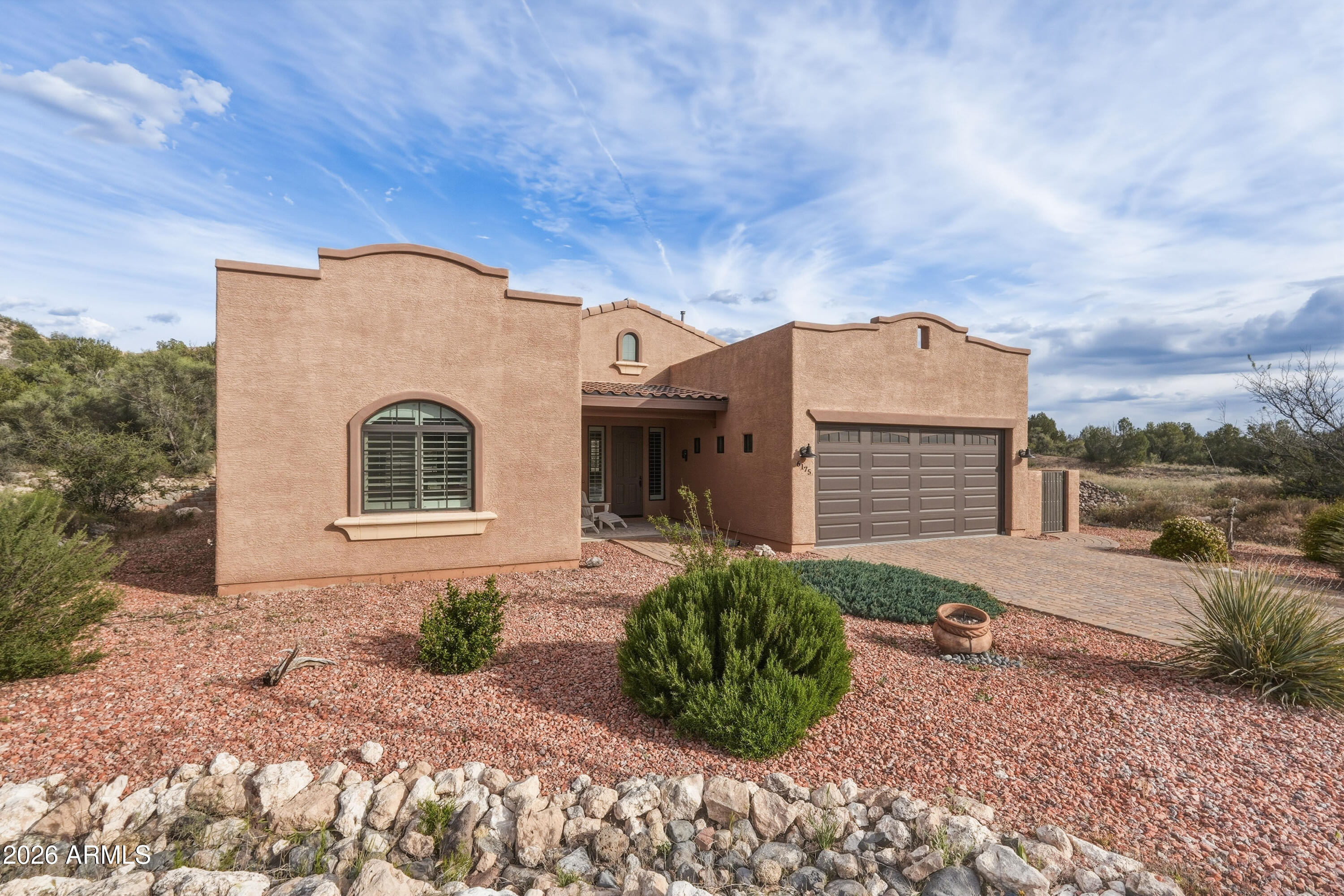 6175 N STRATFORD Court