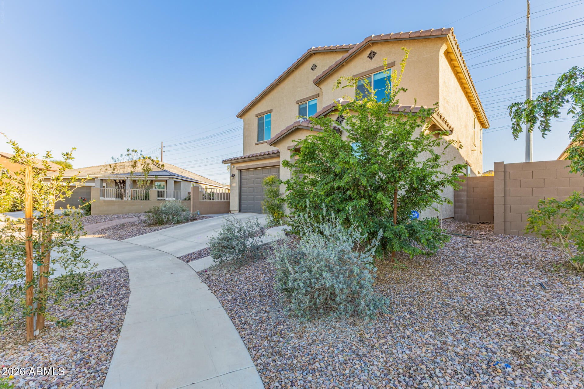 1317 E Fremont Road