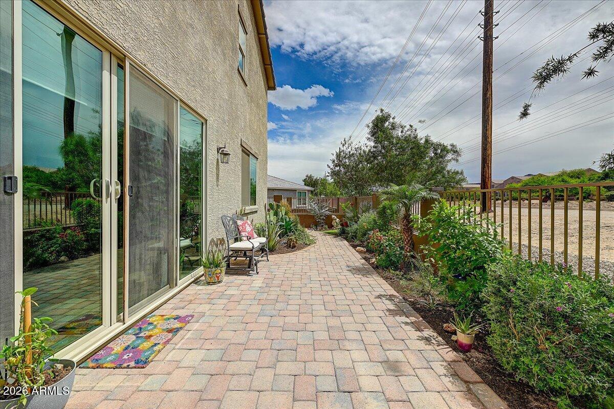 1317 E Fremont Road