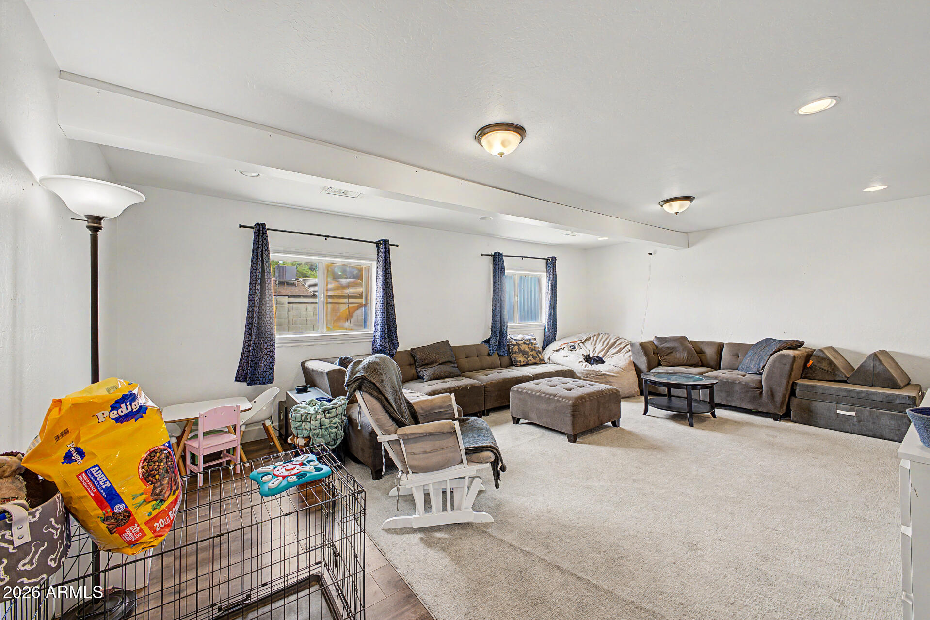1335 E 8TH Street