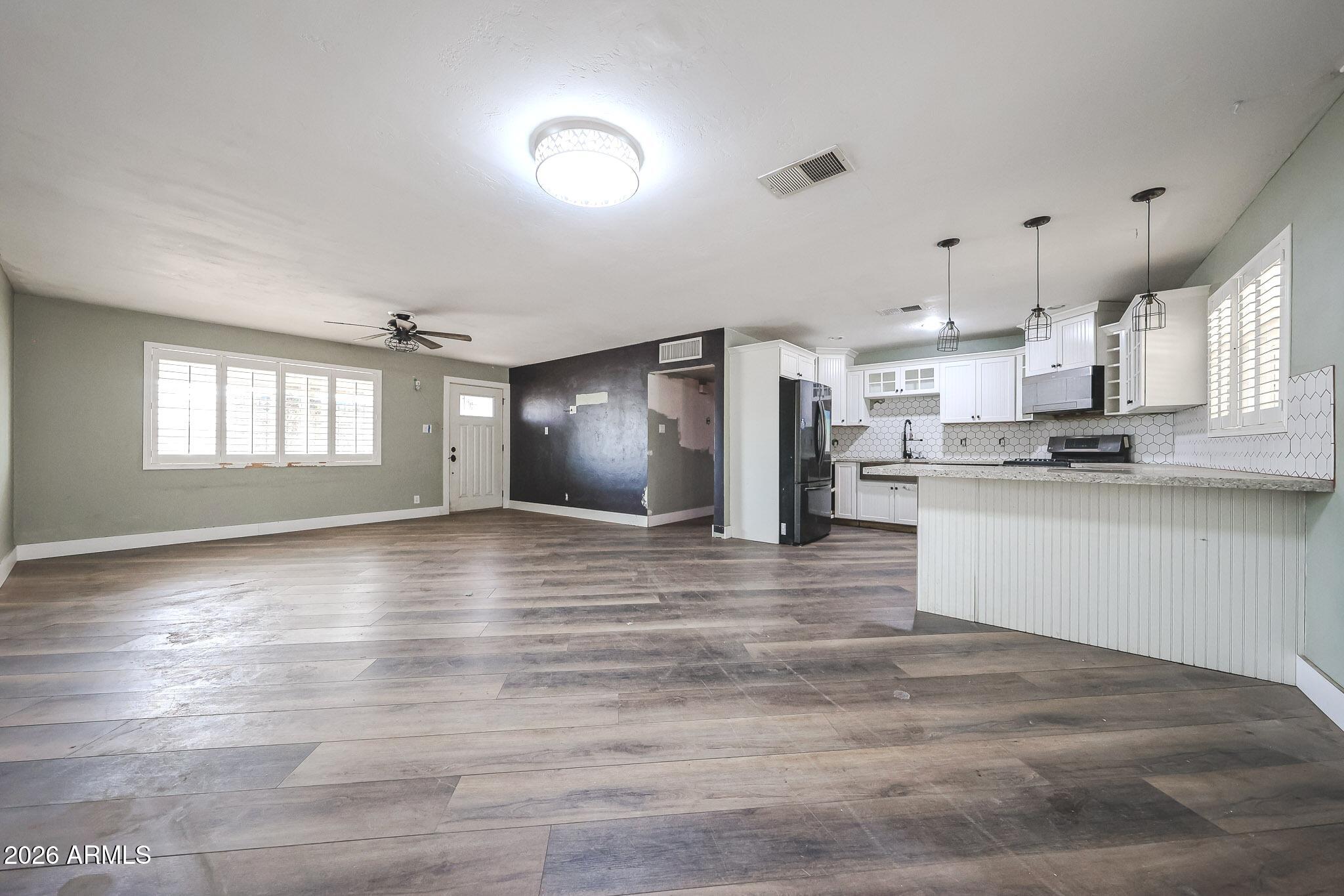 Properties 3 1734 S SHAFER Drive