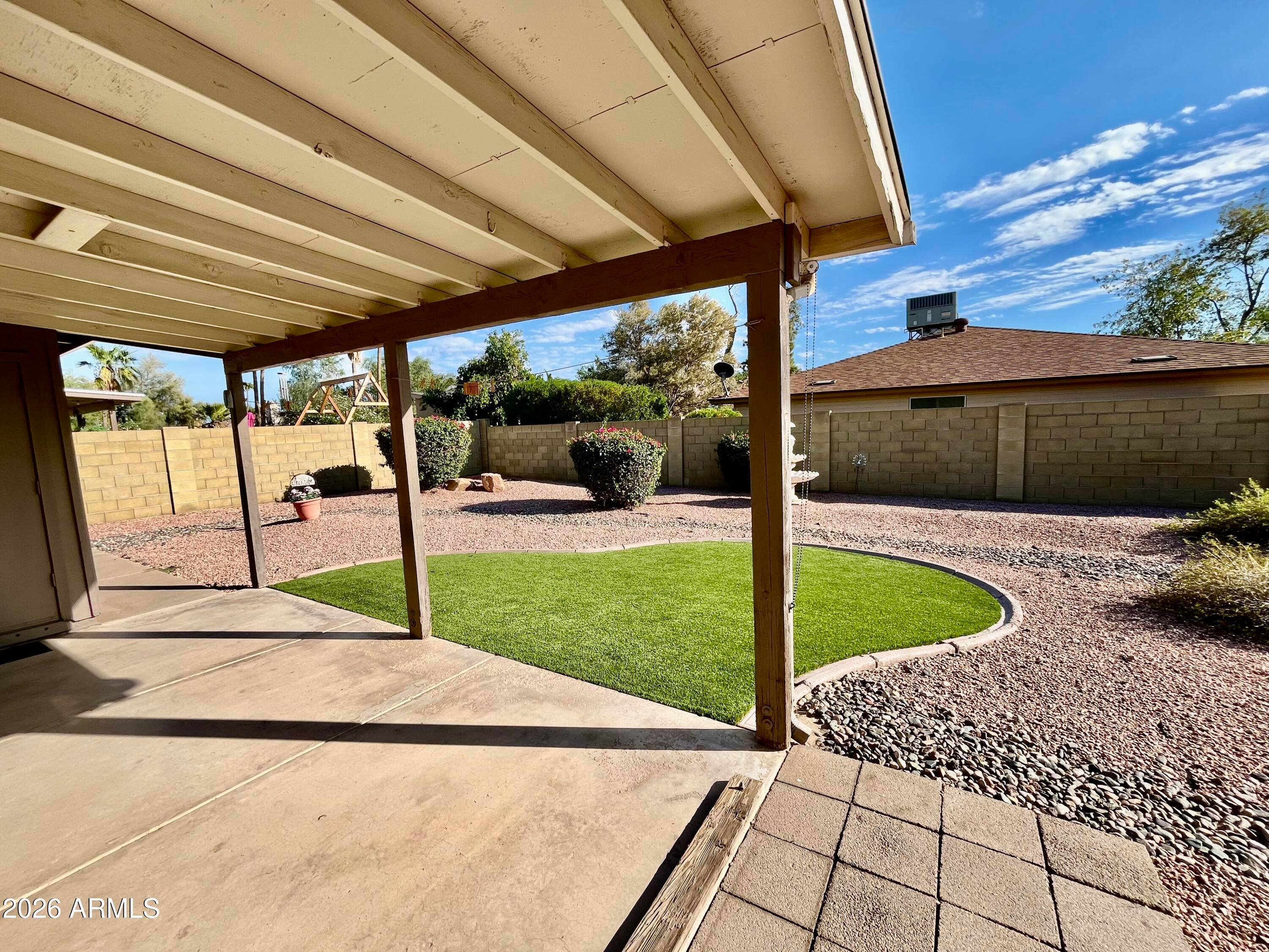 3661 W CAMPO BELLO Drive