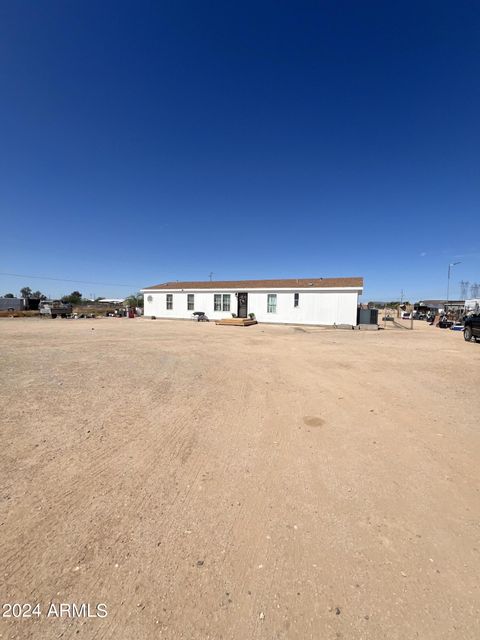 A home in Tonopah