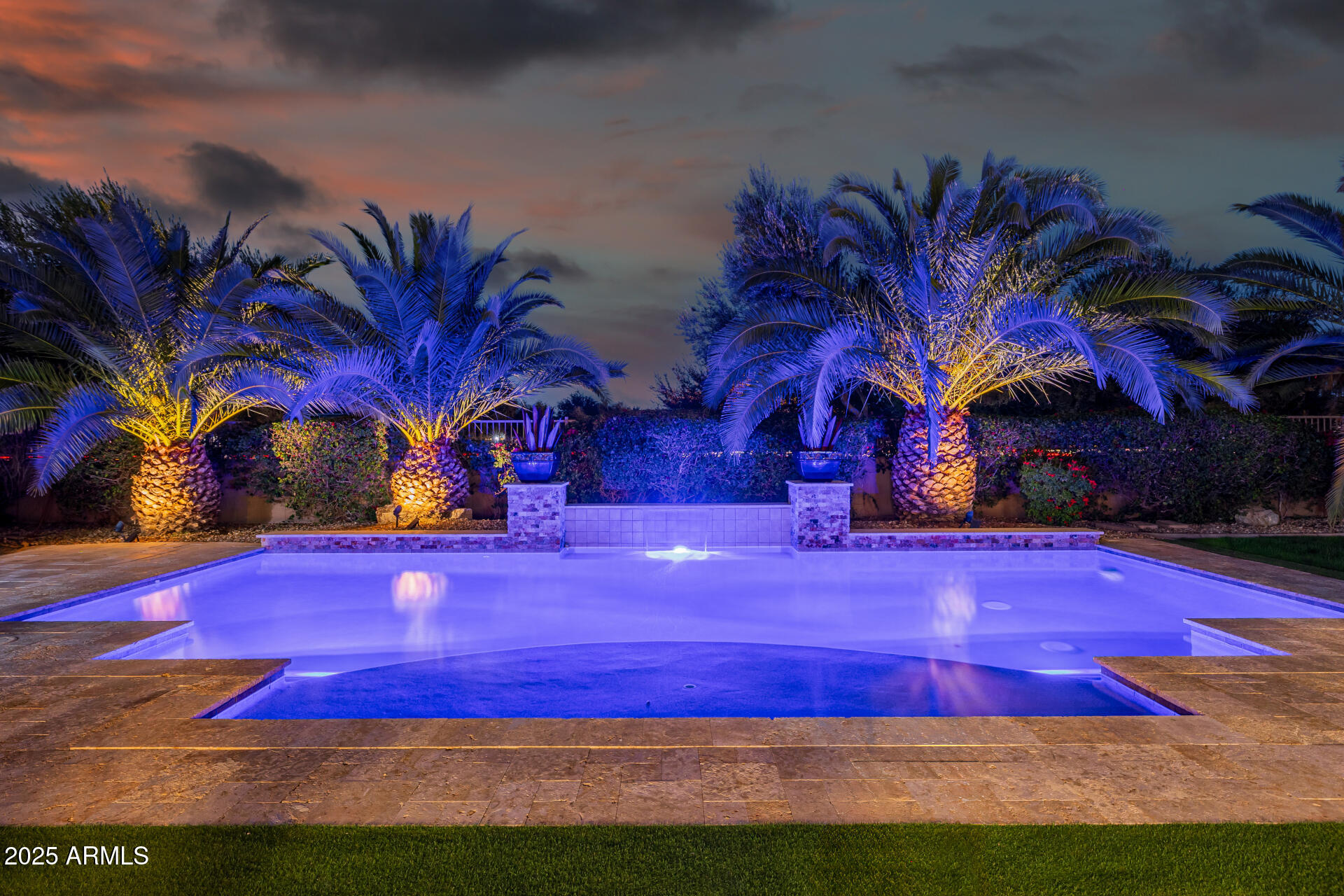 21196 E WAVERLY Drive