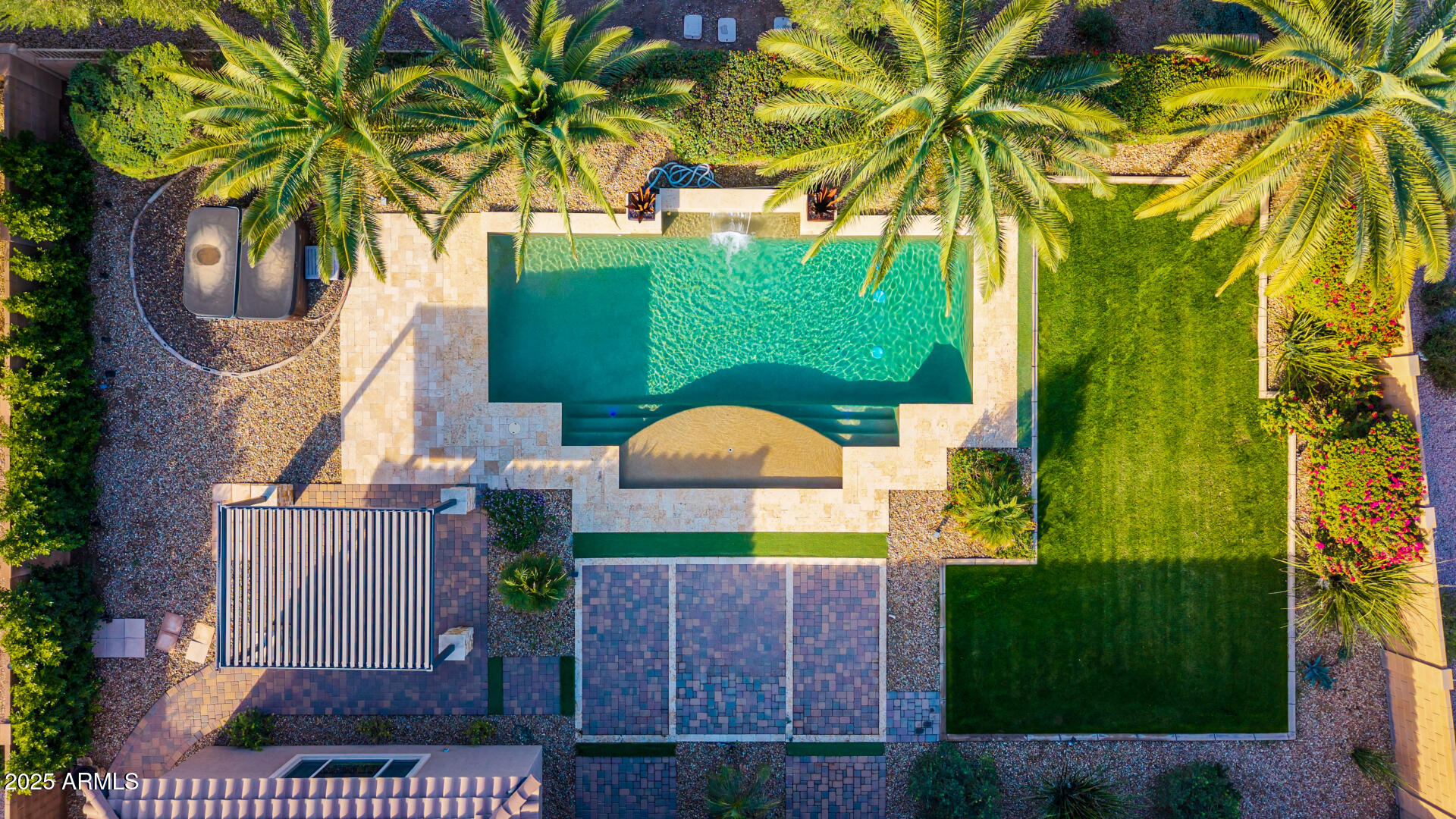 21196 E WAVERLY Drive