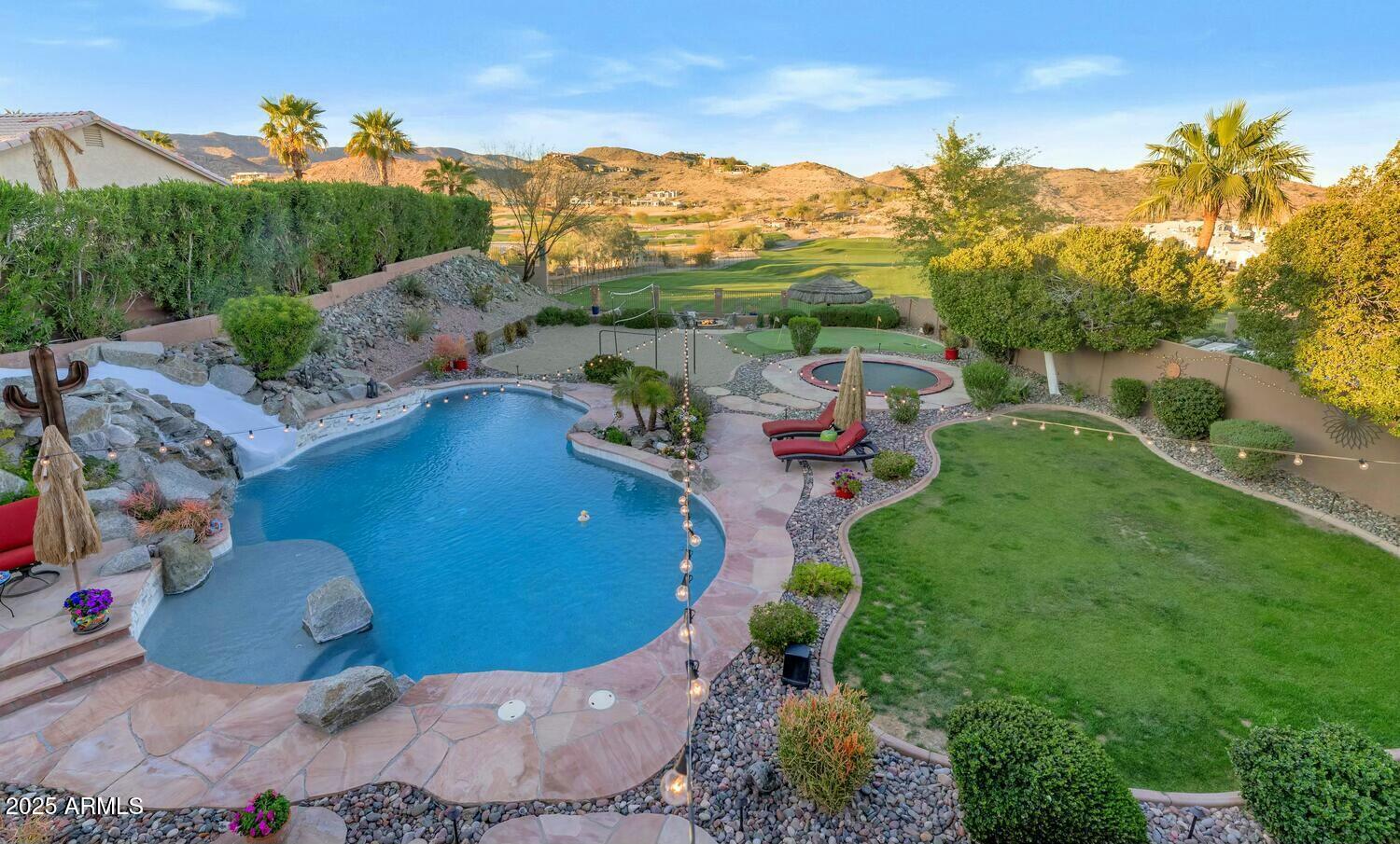 1922 E SALTSAGE Drive