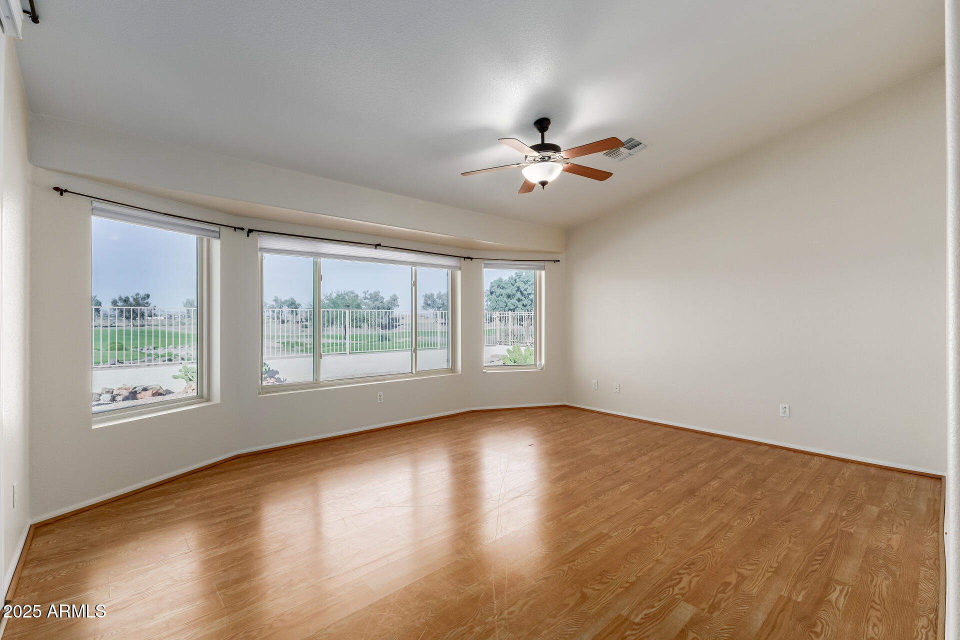 20020 N COYOTE LAKES Parkway