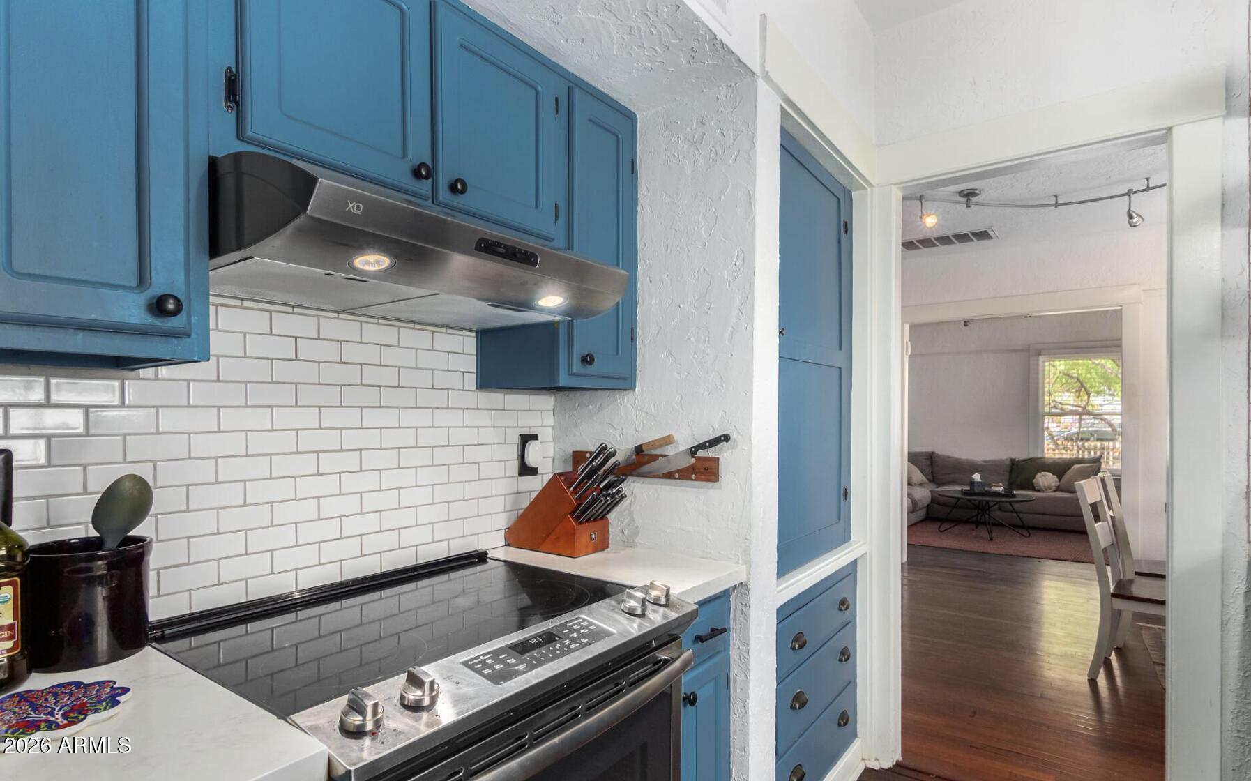 WOODLAND PLACE - Residential