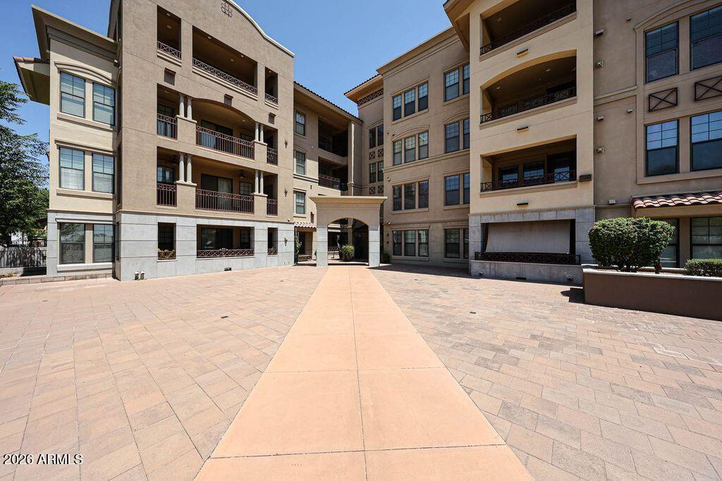 7291 N SCOTTSDALE Road 3001