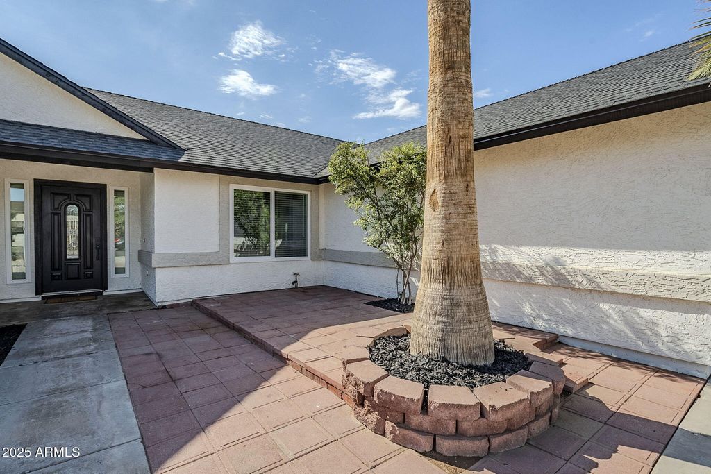 Photo of 3615 W Fairview Lane, Chandler, AZ 85226 (MLS # 6931094)