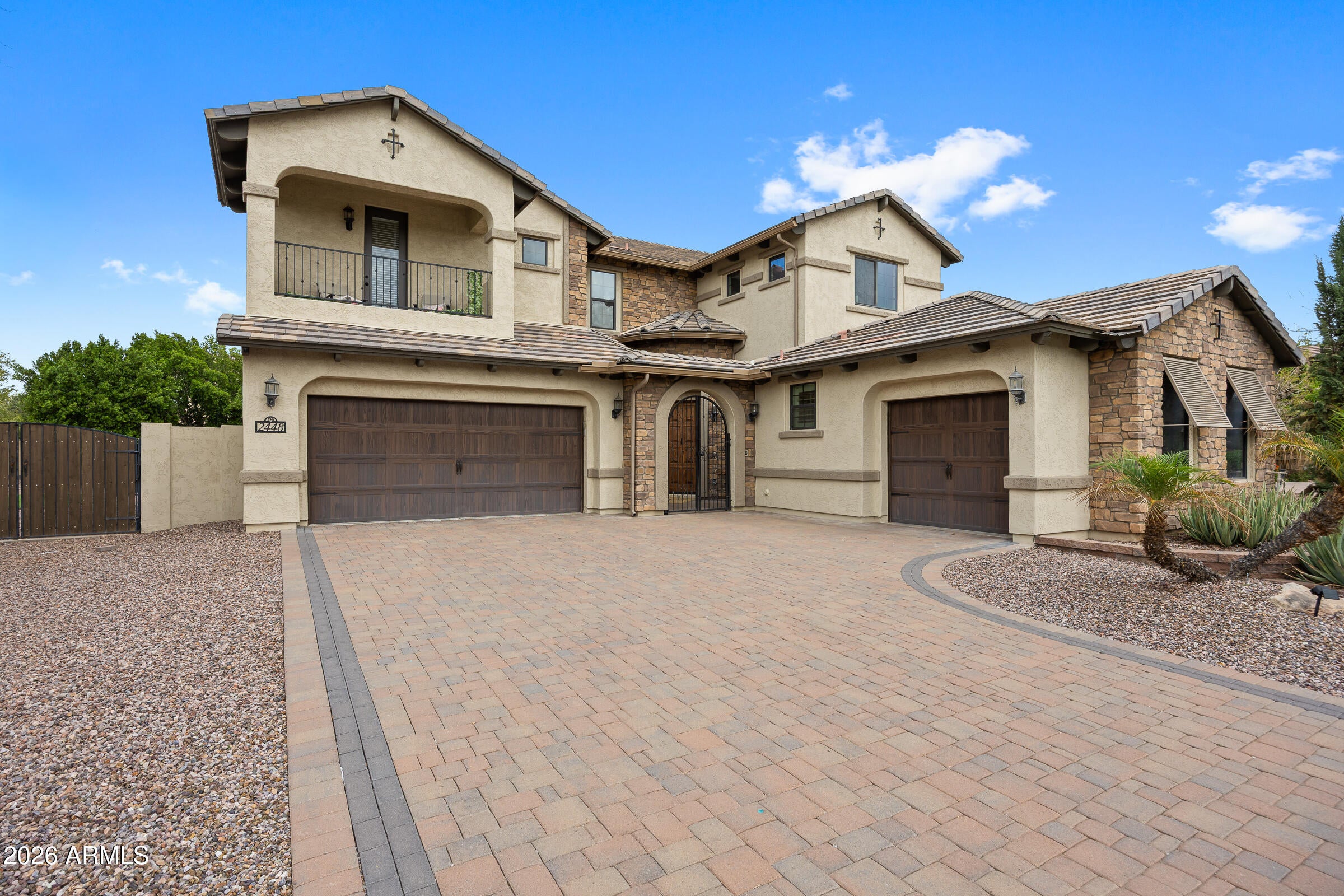 2448 E AMBER Court