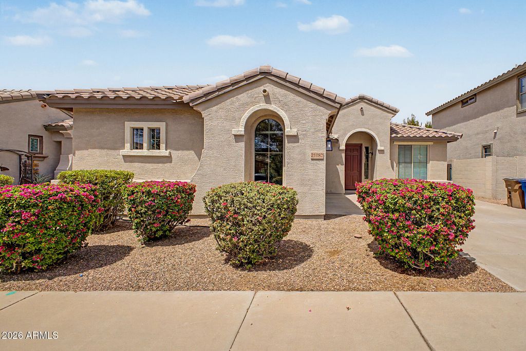 Photo of 21082 E Aldecoa Drive, Queen Creek, AZ 85142 (MLS # 7018147)