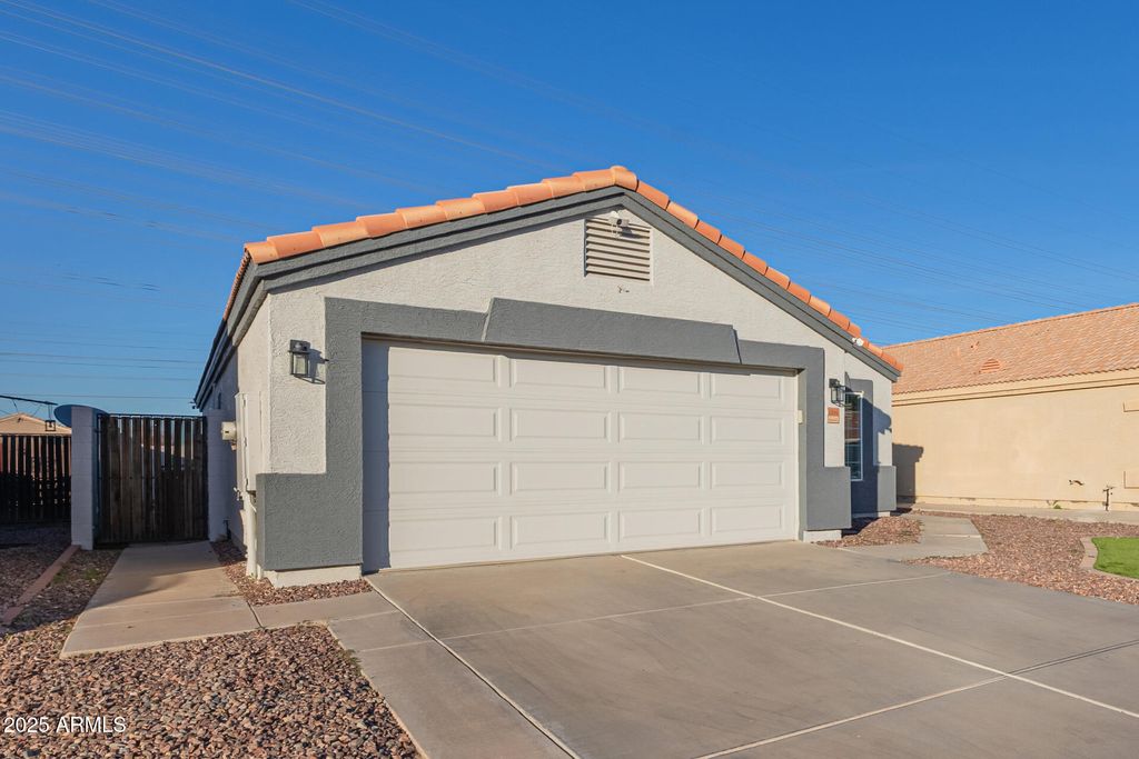Photo of 11962 W Berkeley Road, Avondale, AZ 85392 (MLS # 6958187)