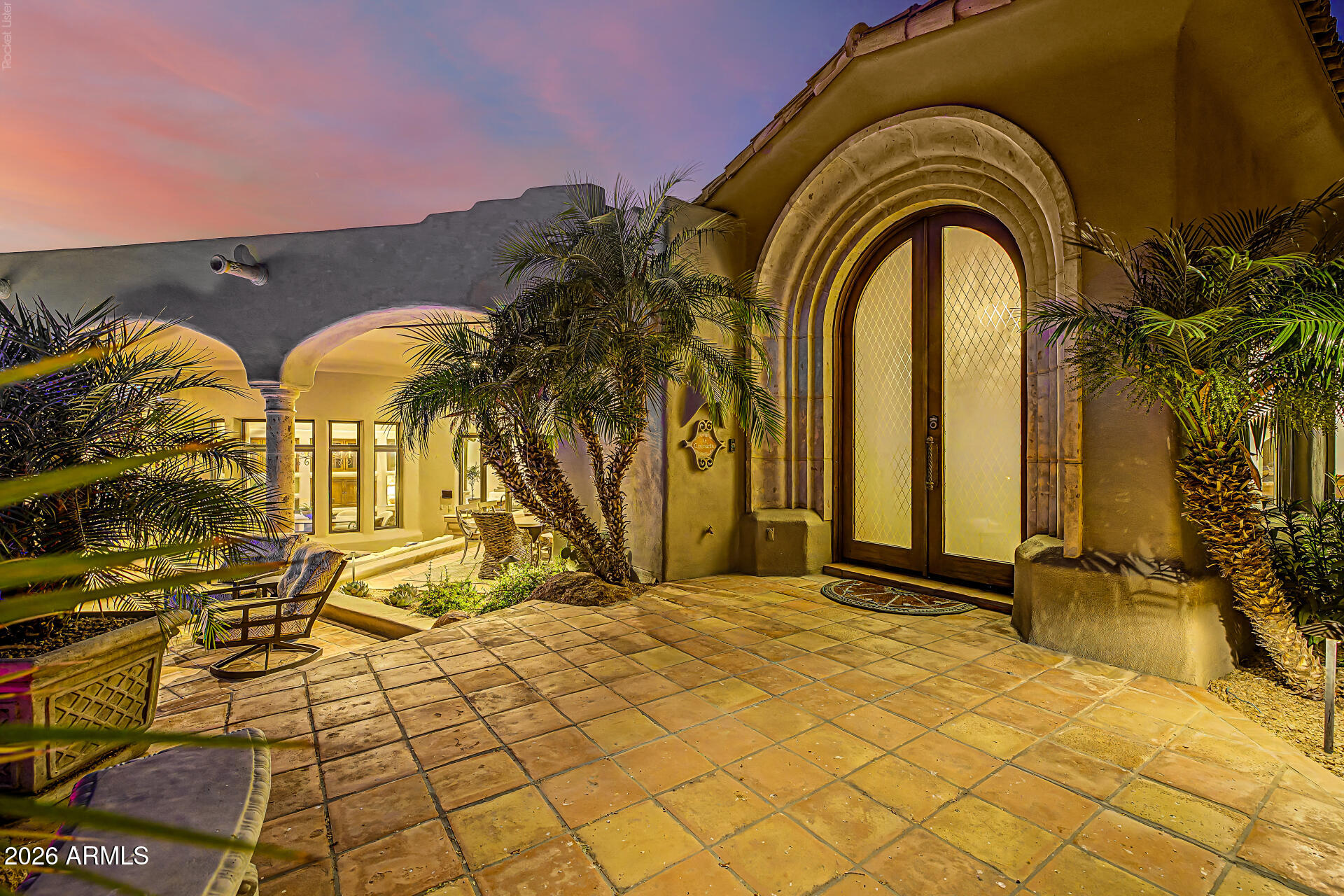 10040 E HAPPY VALLEY Road 483
