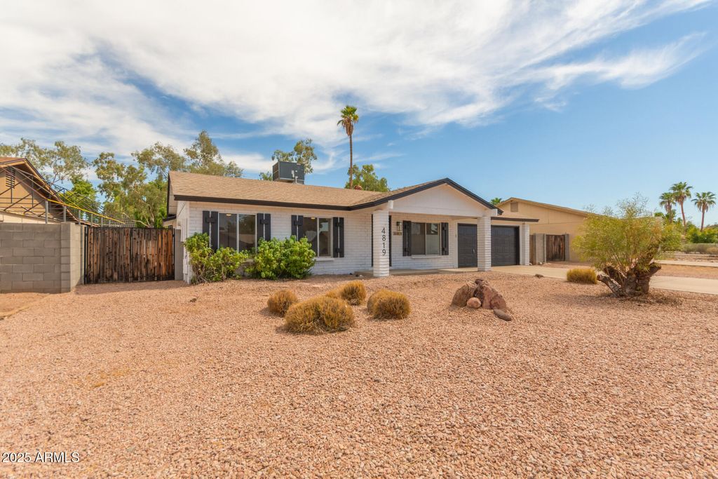 Photo of 4819 S Terry Lane, Tempe, AZ 85282 (MLS # 6908196)